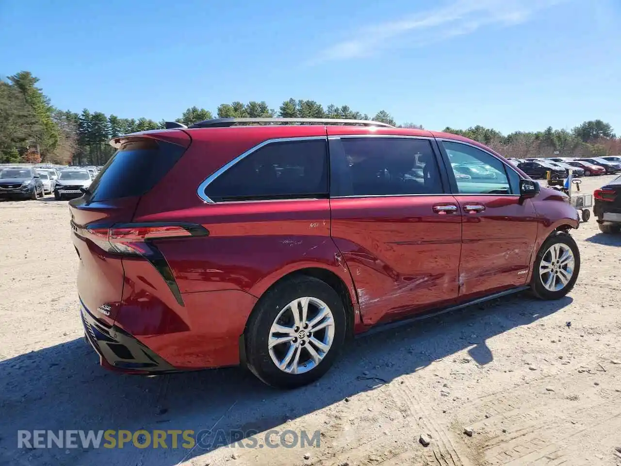 3 Photograph of a damaged car 5TDDSKFC1MS022617 TOYOTA SIENNA 2021