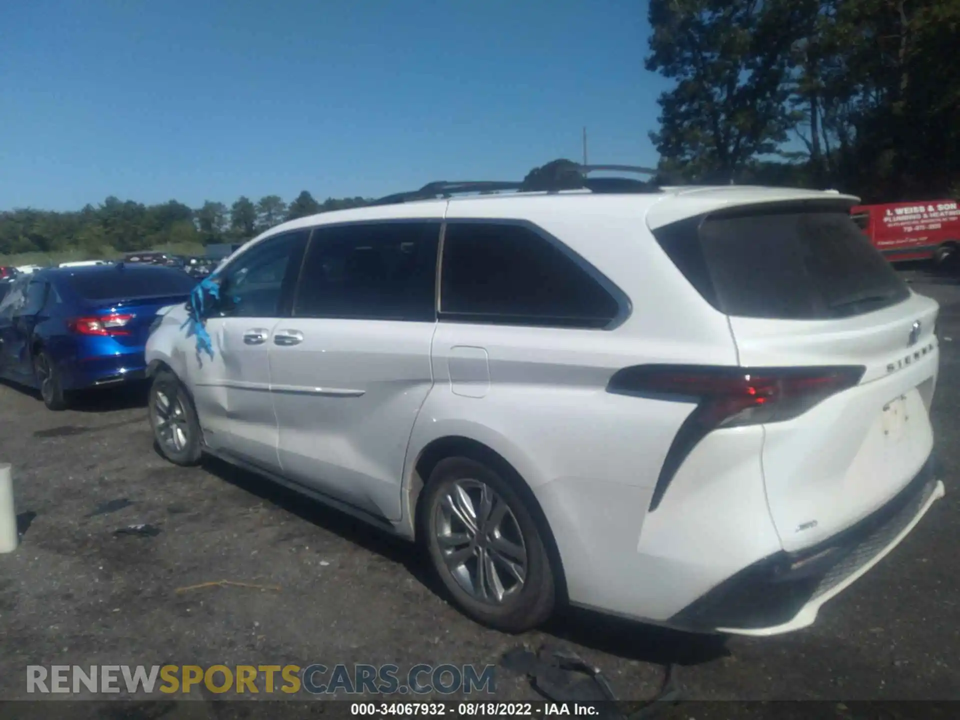 3 Photograph of a damaged car 5TDDSKFC2MS007639 TOYOTA SIENNA 2021