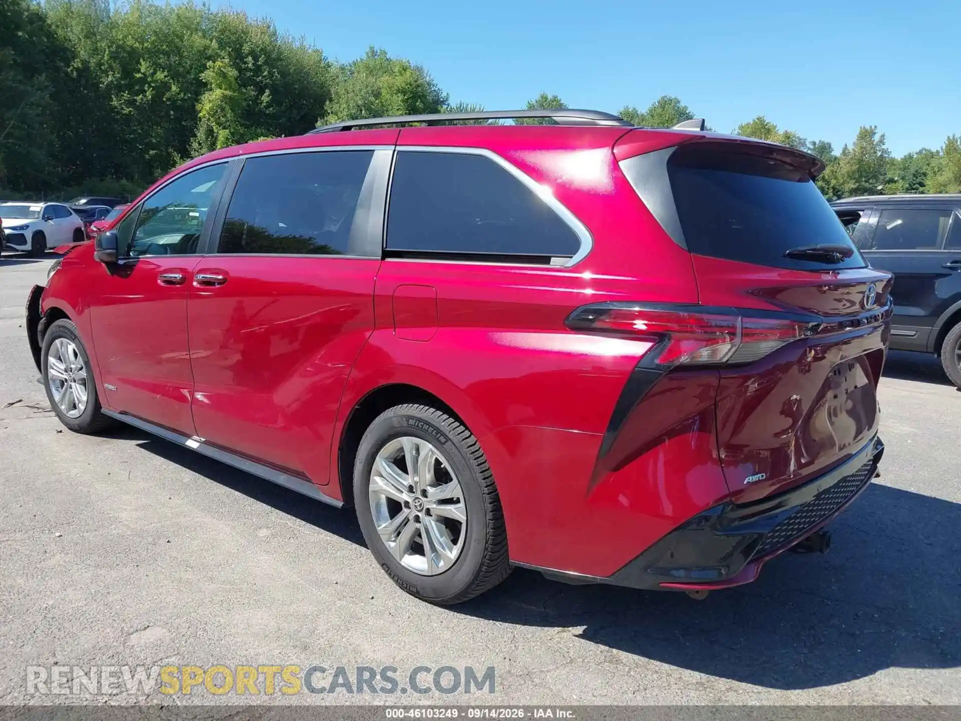 3 Photograph of a damaged car 5TDDSKFC2MS007799 TOYOTA SIENNA 2021