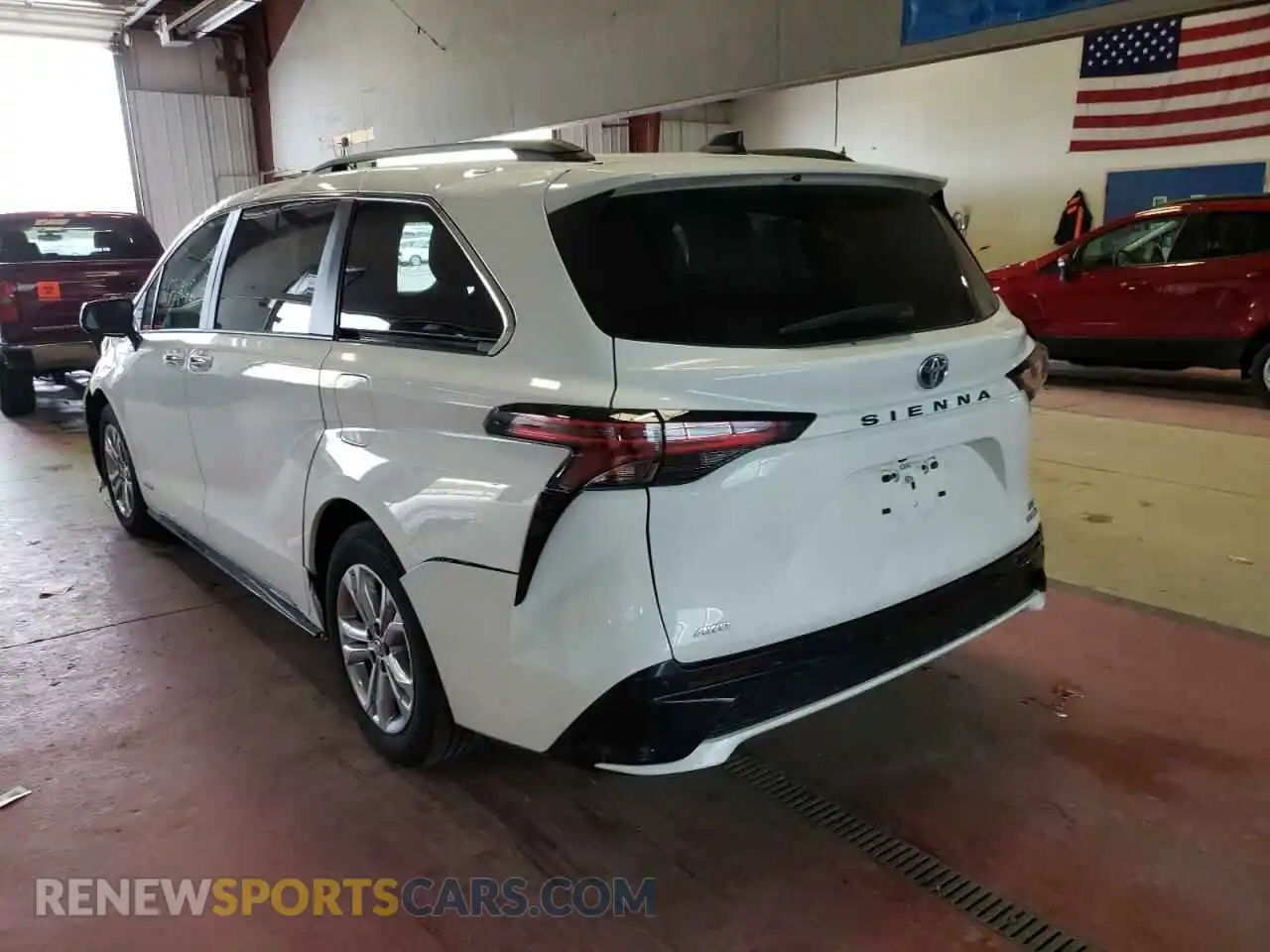 3 Photograph of a damaged car 5TDDSKFC3MS030461 TOYOTA SIENNA 2021