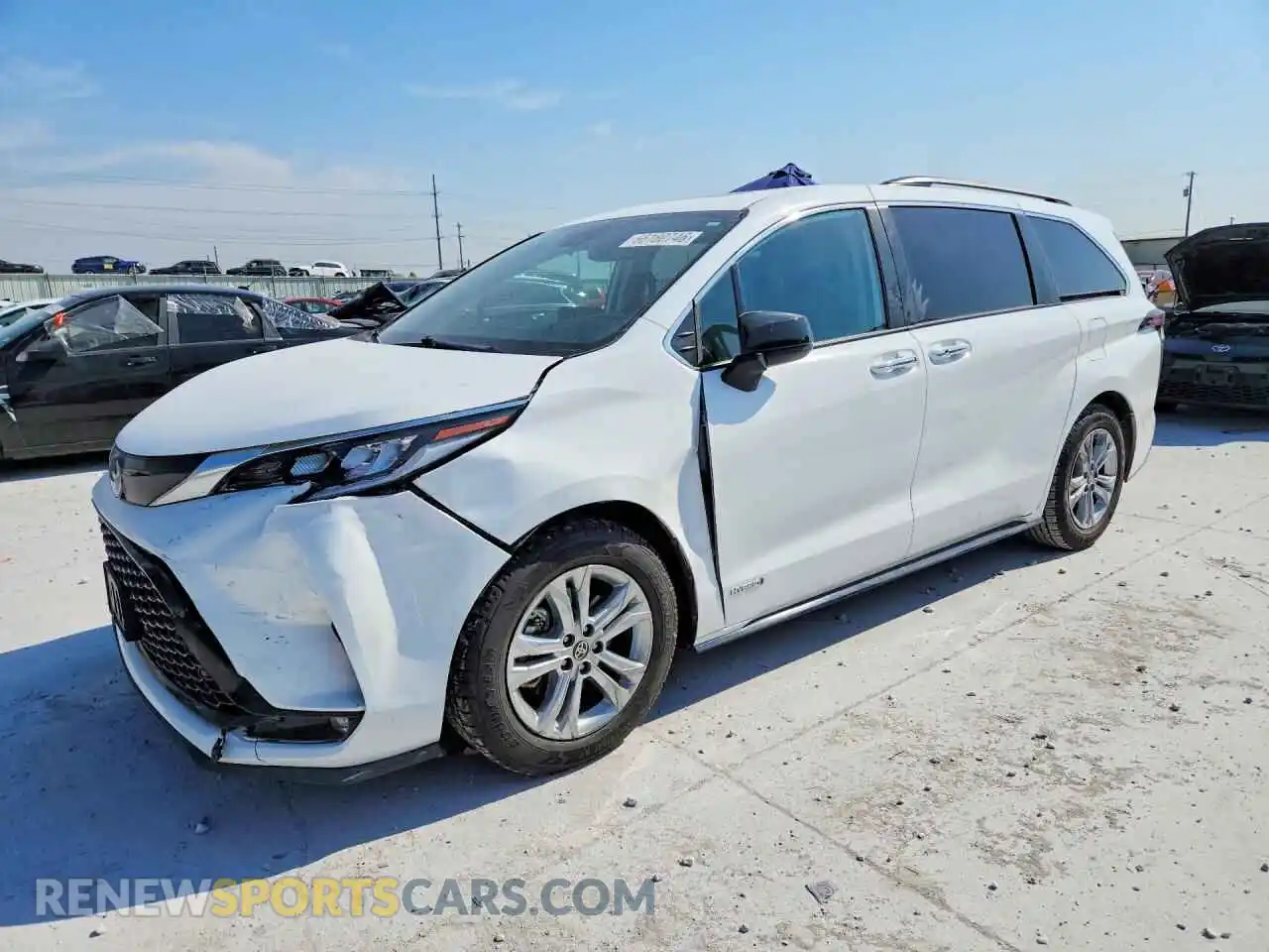 1 Photograph of a damaged car 5TDDSKFC5MS038268 TOYOTA SIENNA 2021