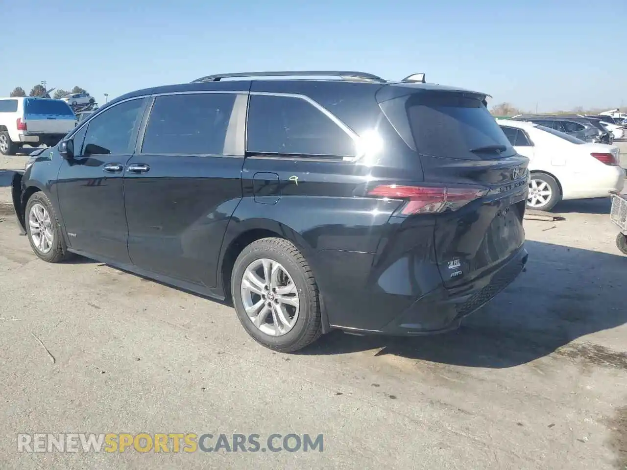 2 Photograph of a damaged car 5TDDSKFC6MS002427 TOYOTA SIENNA 2021