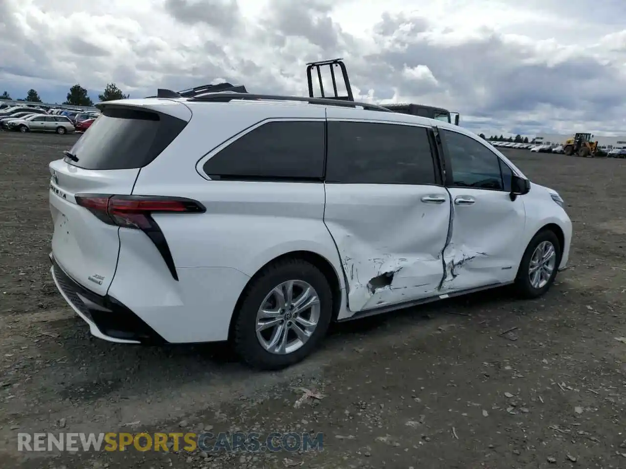 3 Photograph of a damaged car 5TDDSKFC7MS037087 TOYOTA SIENNA 2021