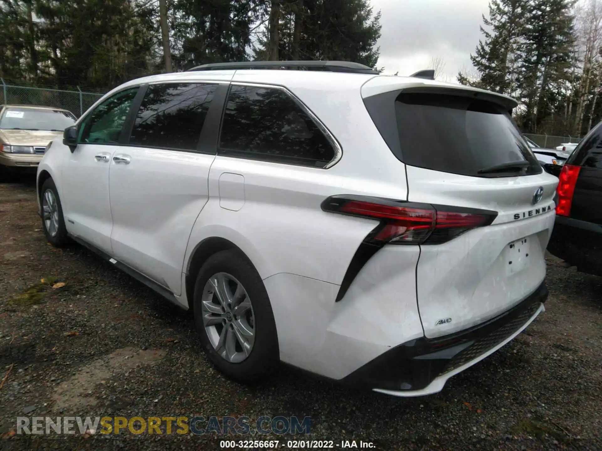 3 Photograph of a damaged car 5TDDSKFCXMS005248 TOYOTA SIENNA 2021