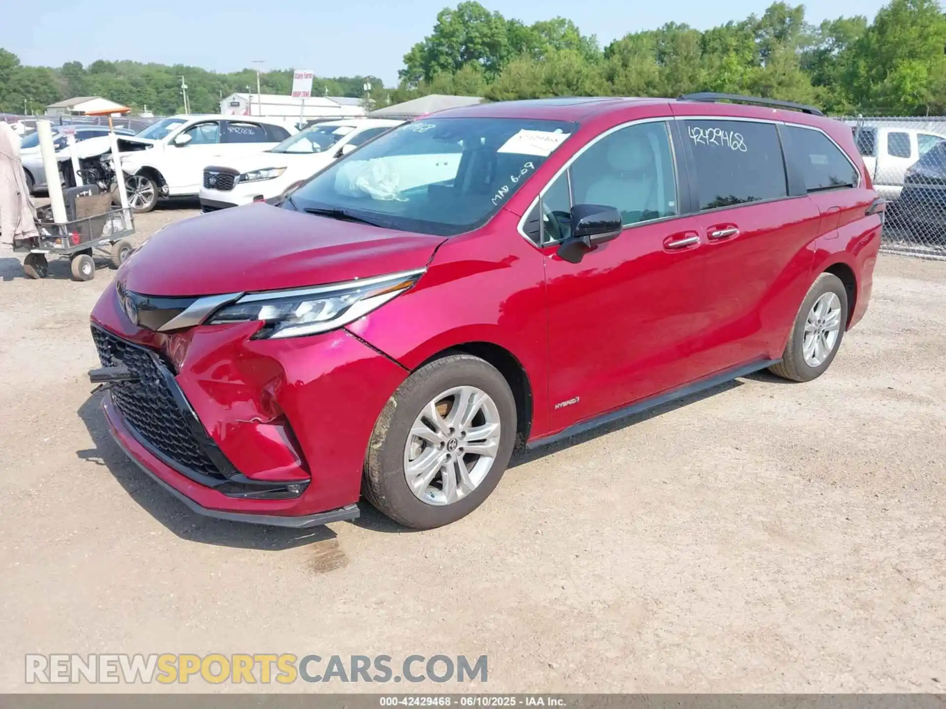 2 fotografías del automóvil dañado 5TDDSKFCXMS018792 TOYOTA SIENNA 2021