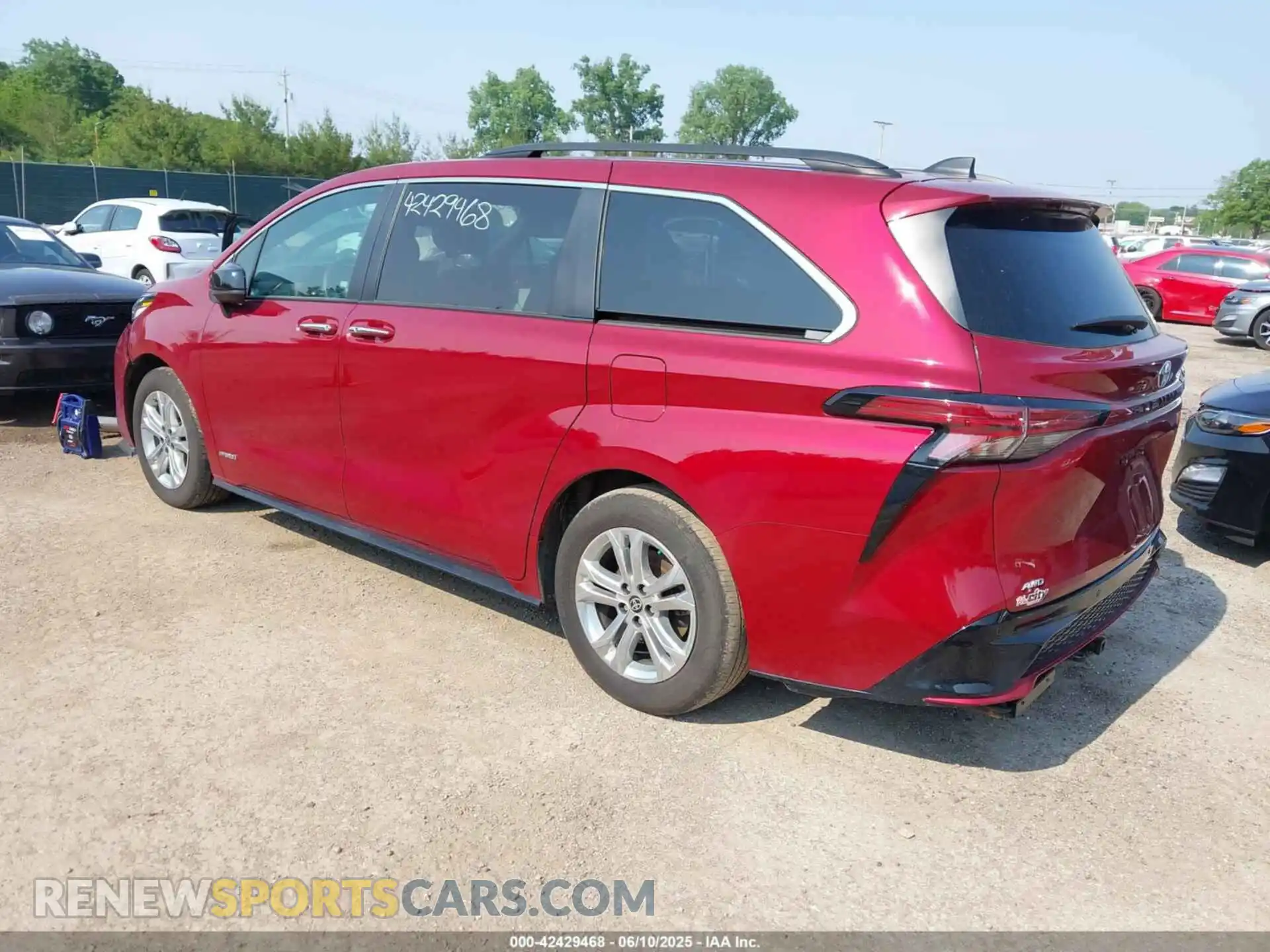 3 fotografías del automóvil dañado 5TDDSKFCXMS018792 TOYOTA SIENNA 2021