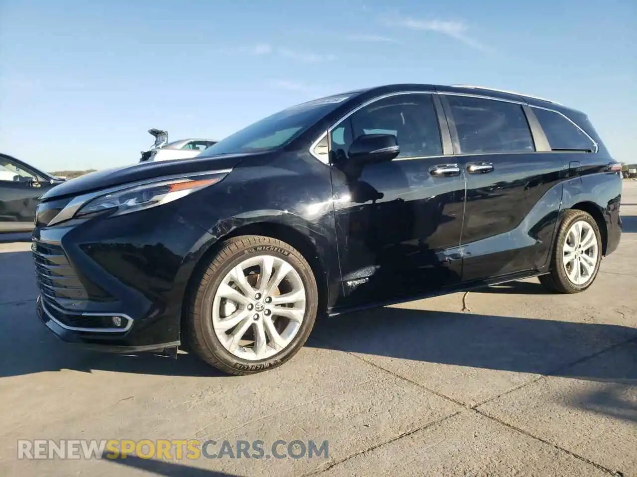 1 Photograph of a damaged car 5TDERKEC0MS026241 TOYOTA SIENNA 2021