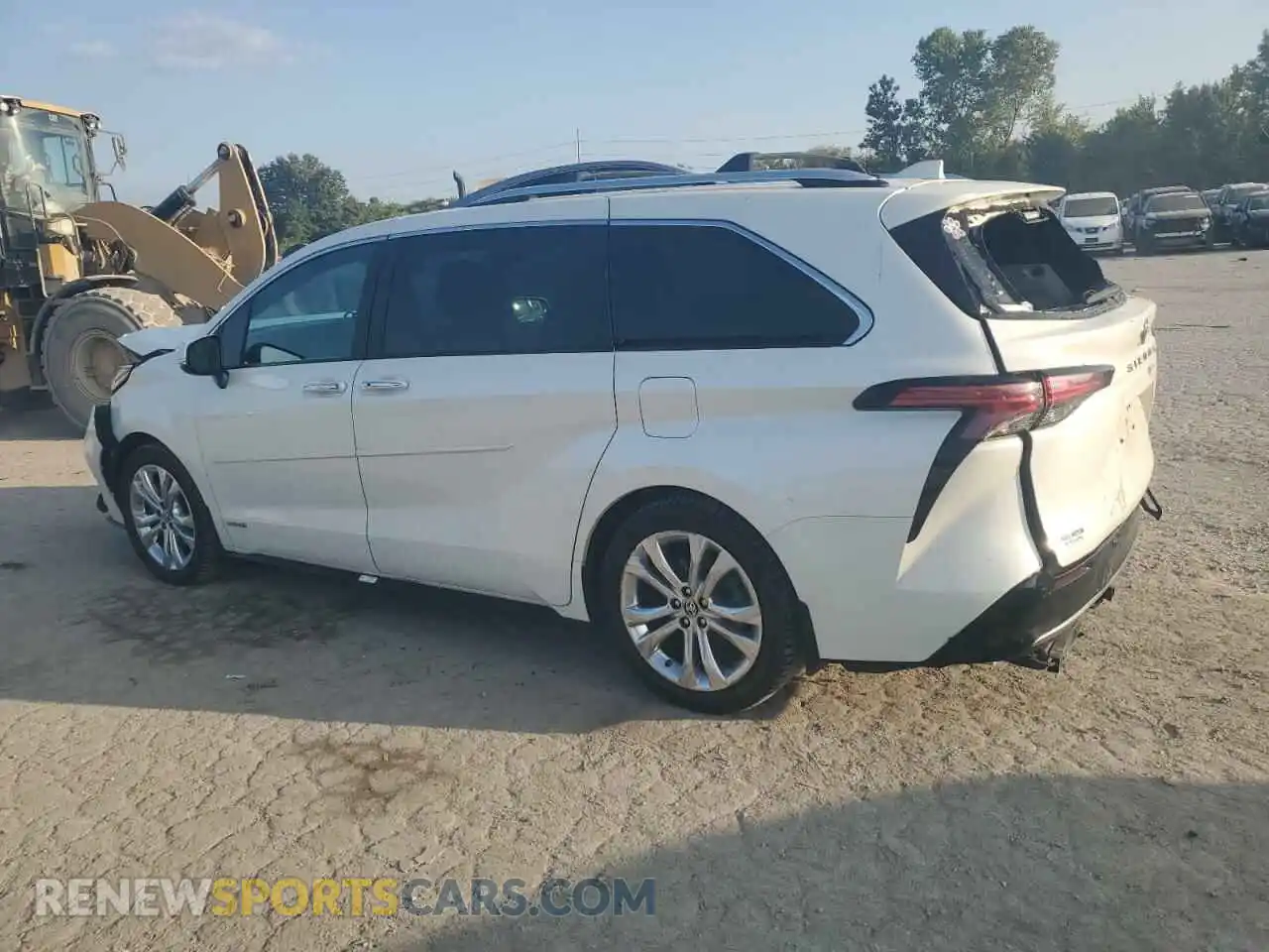2 Photograph of a damaged car 5TDERKEC4MS012021 TOYOTA SIENNA 2021