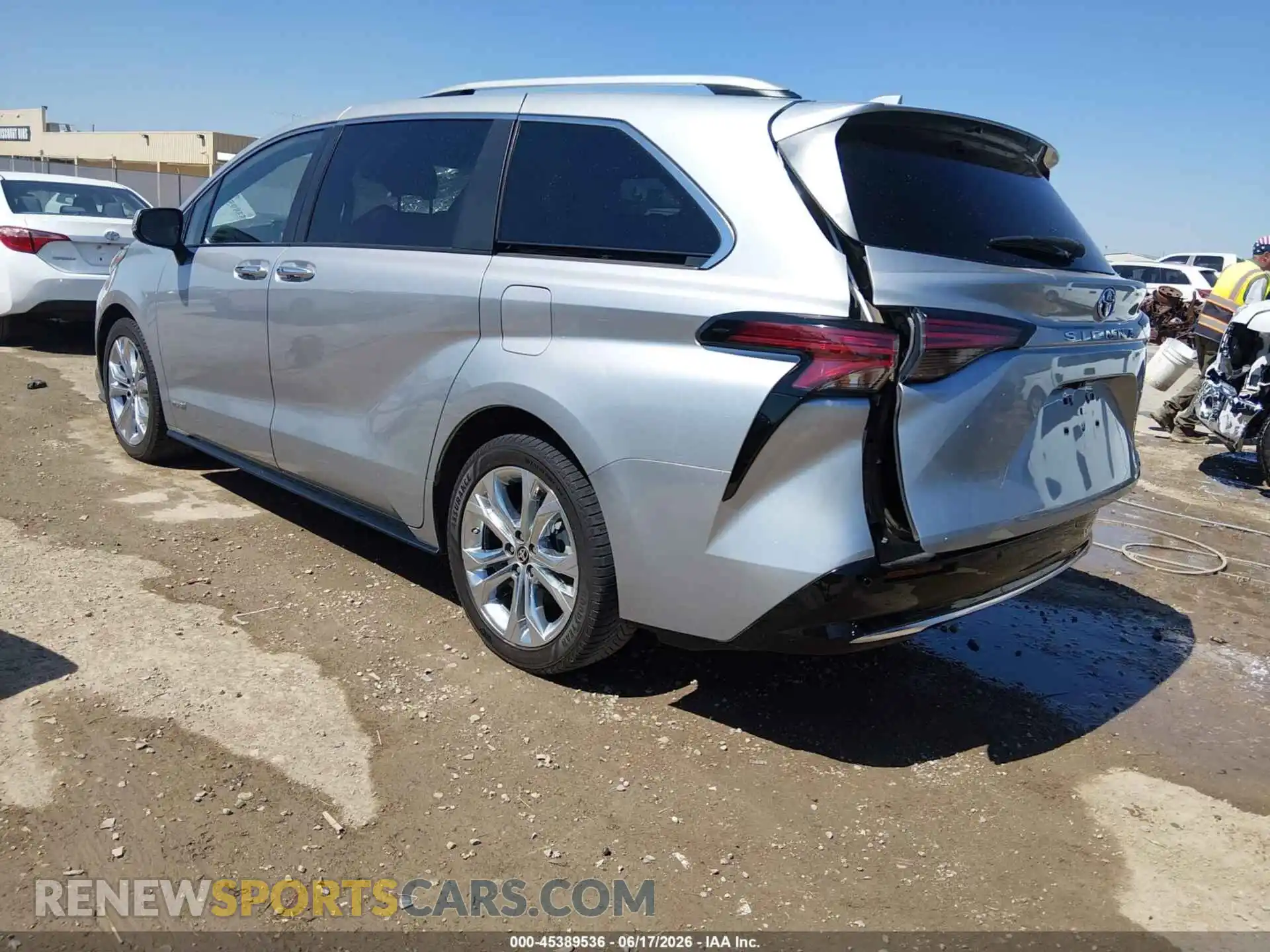 3 Photograph of a damaged car 5TDERKEC5MS067657 TOYOTA SIENNA 2021