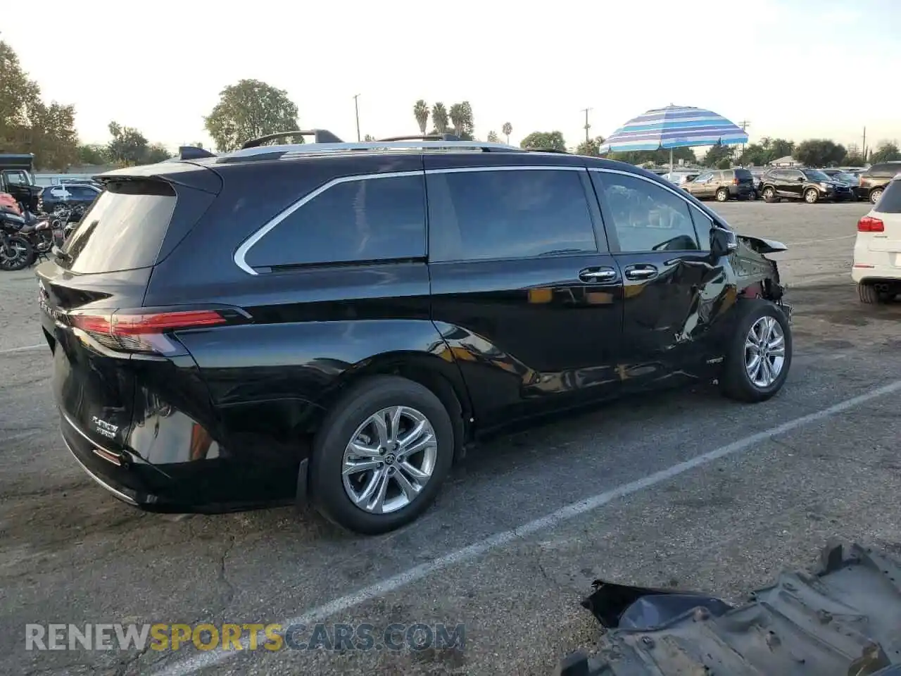 3 Photograph of a damaged car 5TDESKFC5MS033379 TOYOTA SIENNA 2021
