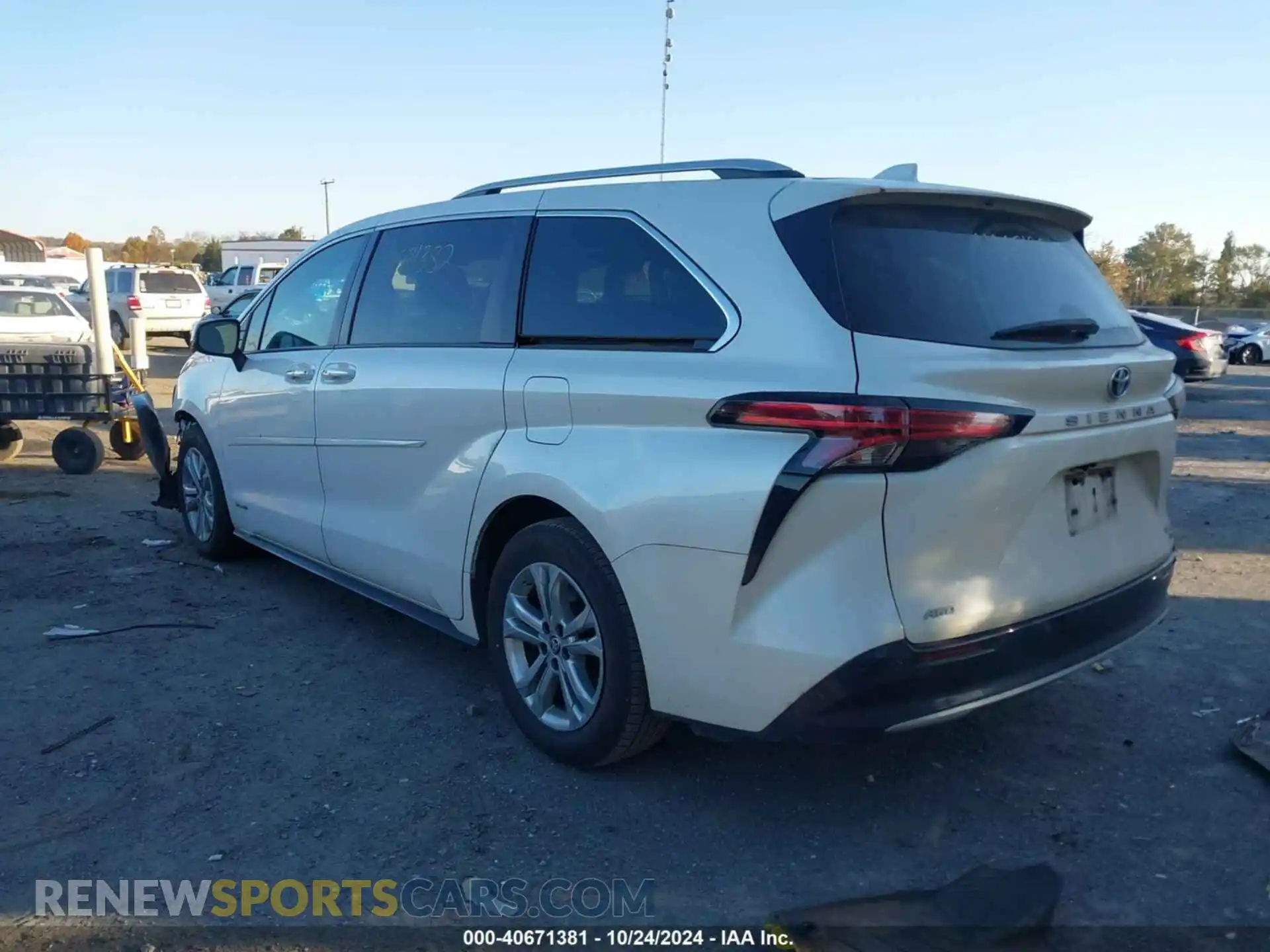 3 Photograph of a damaged car 5TDESKFC7MS025297 TOYOTA SIENNA 2021