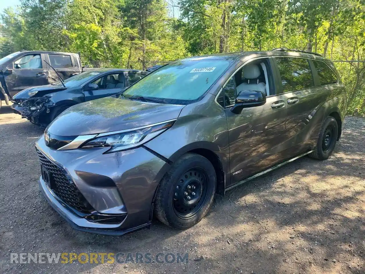 1 Photograph of a damaged car 5TDGSKFC1MS016118 TOYOTA SIENNA 2021