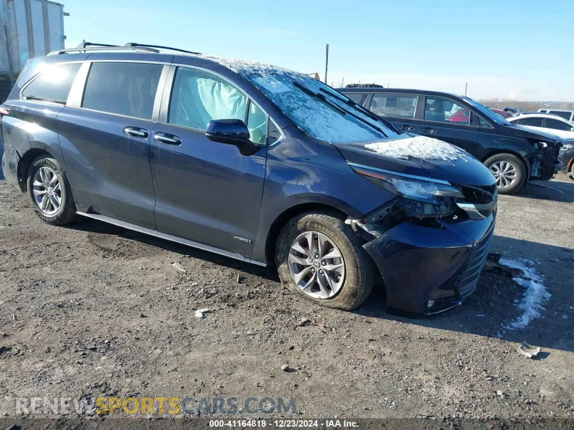 1 Photograph of a damaged car 5TDJRKEC0MS018414 TOYOTA SIENNA 2021