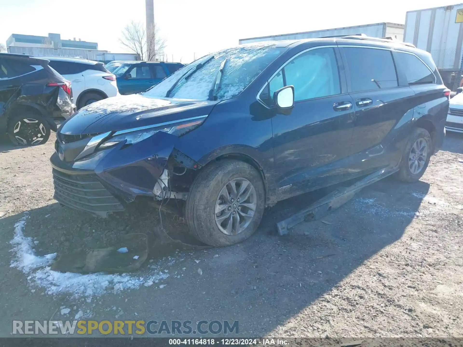 2 Photograph of a damaged car 5TDJRKEC0MS018414 TOYOTA SIENNA 2021