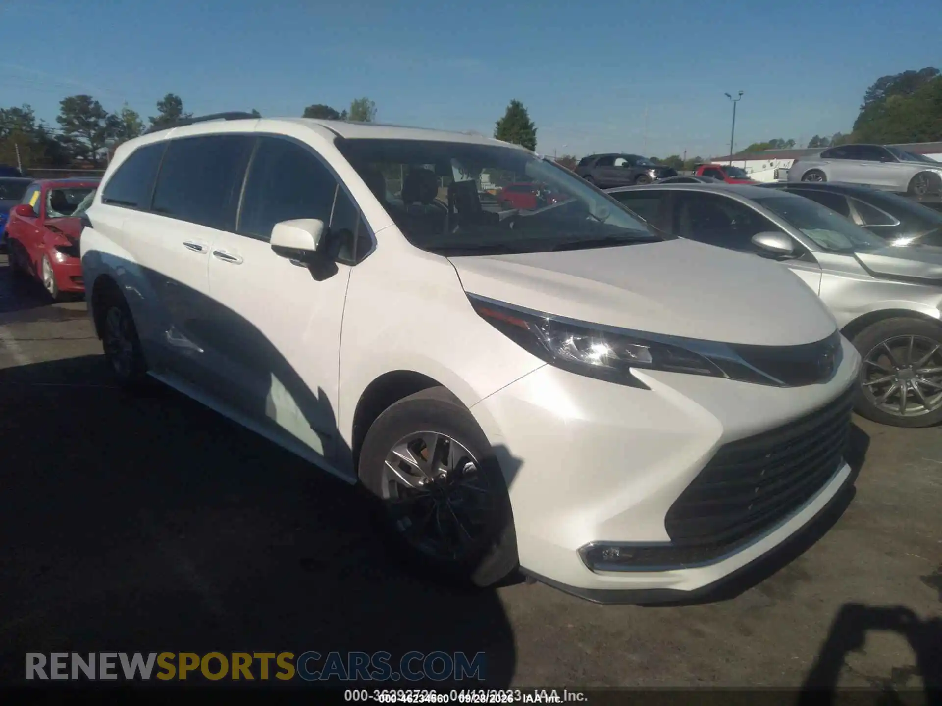 1 Фотография поврежденного автомобиля 5TDJRKEC2MS055559 TOYOTA SIENNA 2021