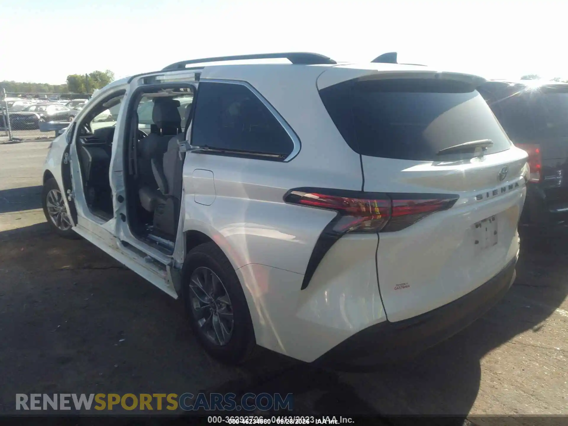 3 Фотография поврежденного автомобиля 5TDJRKEC2MS055559 TOYOTA SIENNA 2021