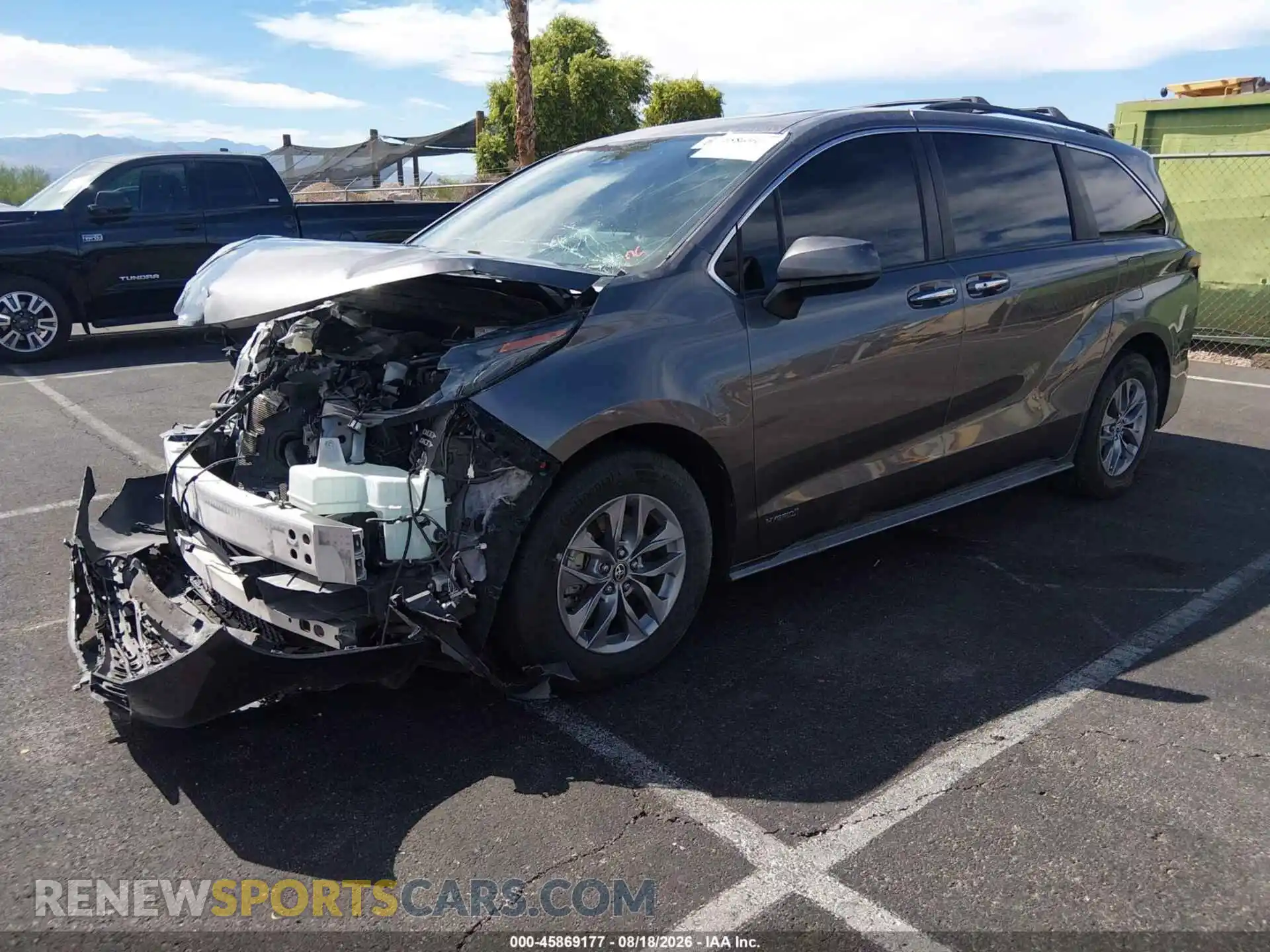 2 Photograph of a damaged car 5TDJRKEC5MS031966 TOYOTA SIENNA 2021