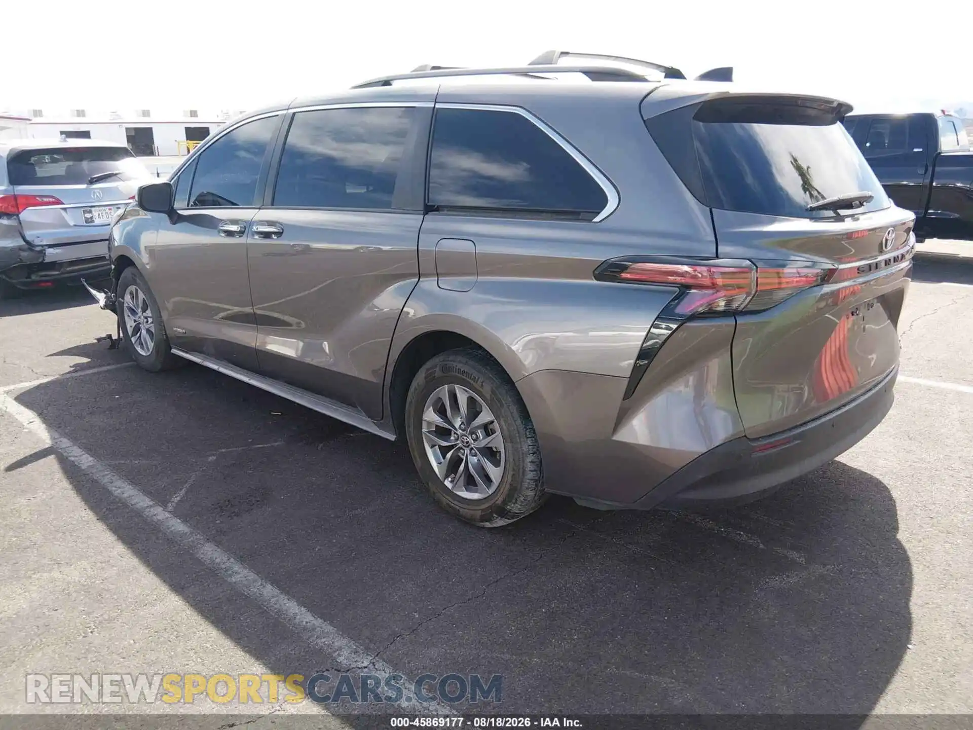 3 Photograph of a damaged car 5TDJRKEC5MS031966 TOYOTA SIENNA 2021