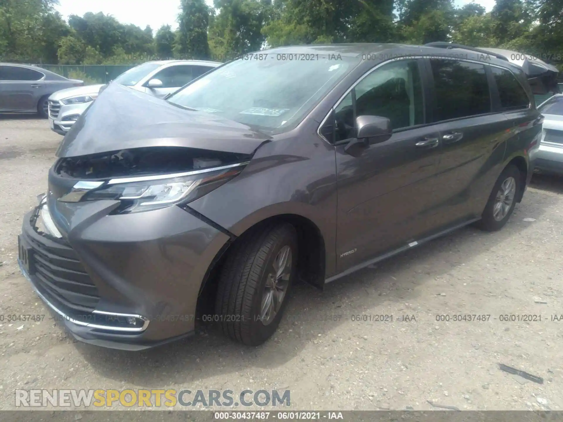 2 Photograph of a damaged car 5TDJRKEC7MS013792 TOYOTA SIENNA 2021
