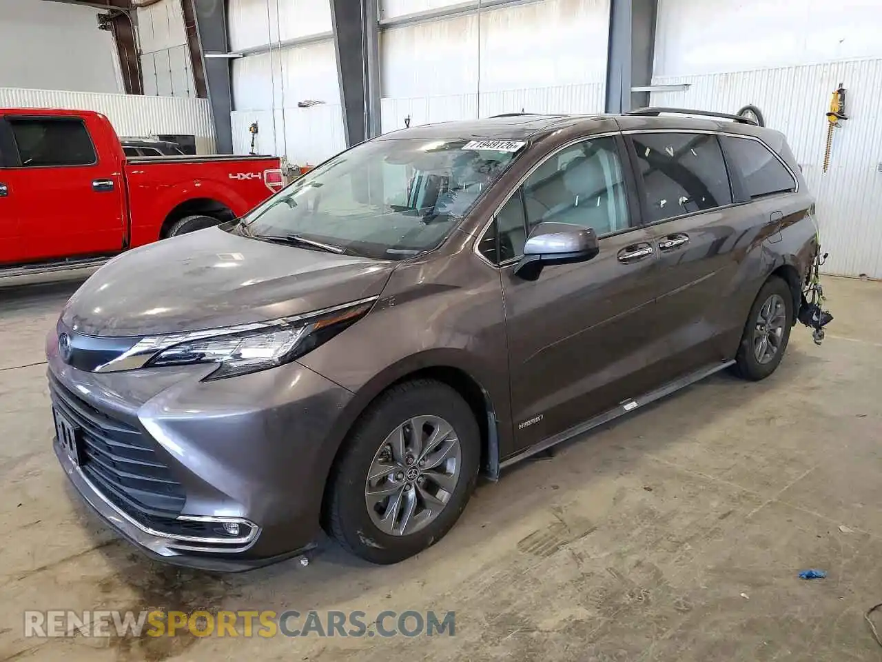 1 Фотография поврежденного автомобиля 5TDJRKEC8MS037535 TOYOTA SIENNA 2021