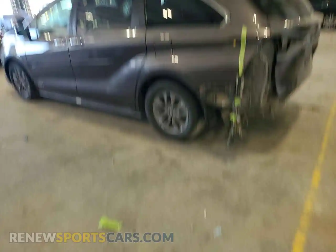 2 Фотография поврежденного автомобиля 5TDJRKEC8MS037535 TOYOTA SIENNA 2021