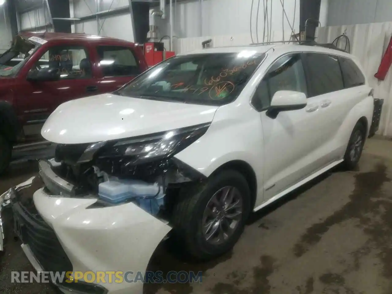 2 Photograph of a damaged car 5TDJSKFC1MS009160 TOYOTA SIENNA 2021