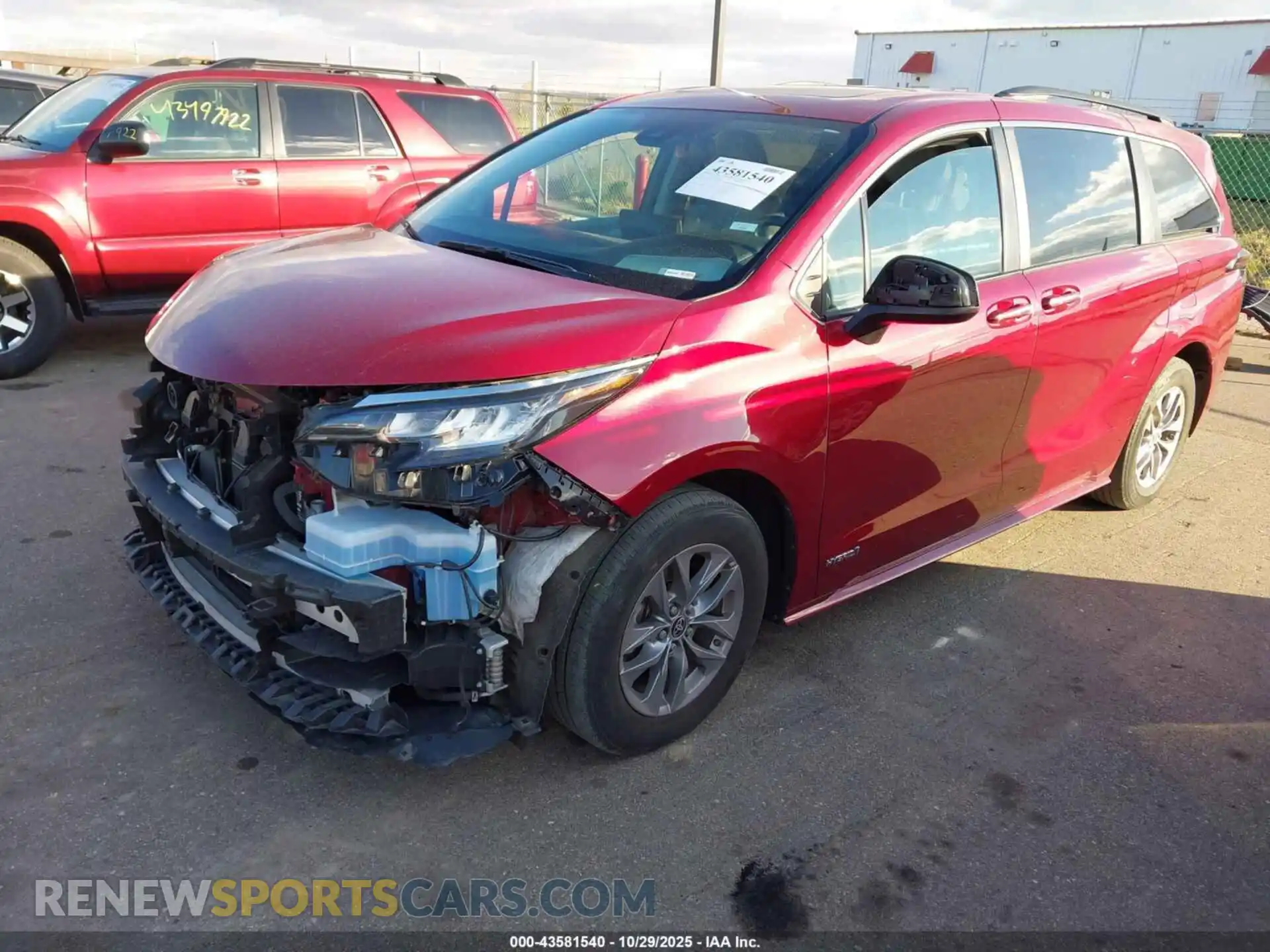 2 Photograph of a damaged car 5TDJSKFC2MS026694 TOYOTA SIENNA 2021