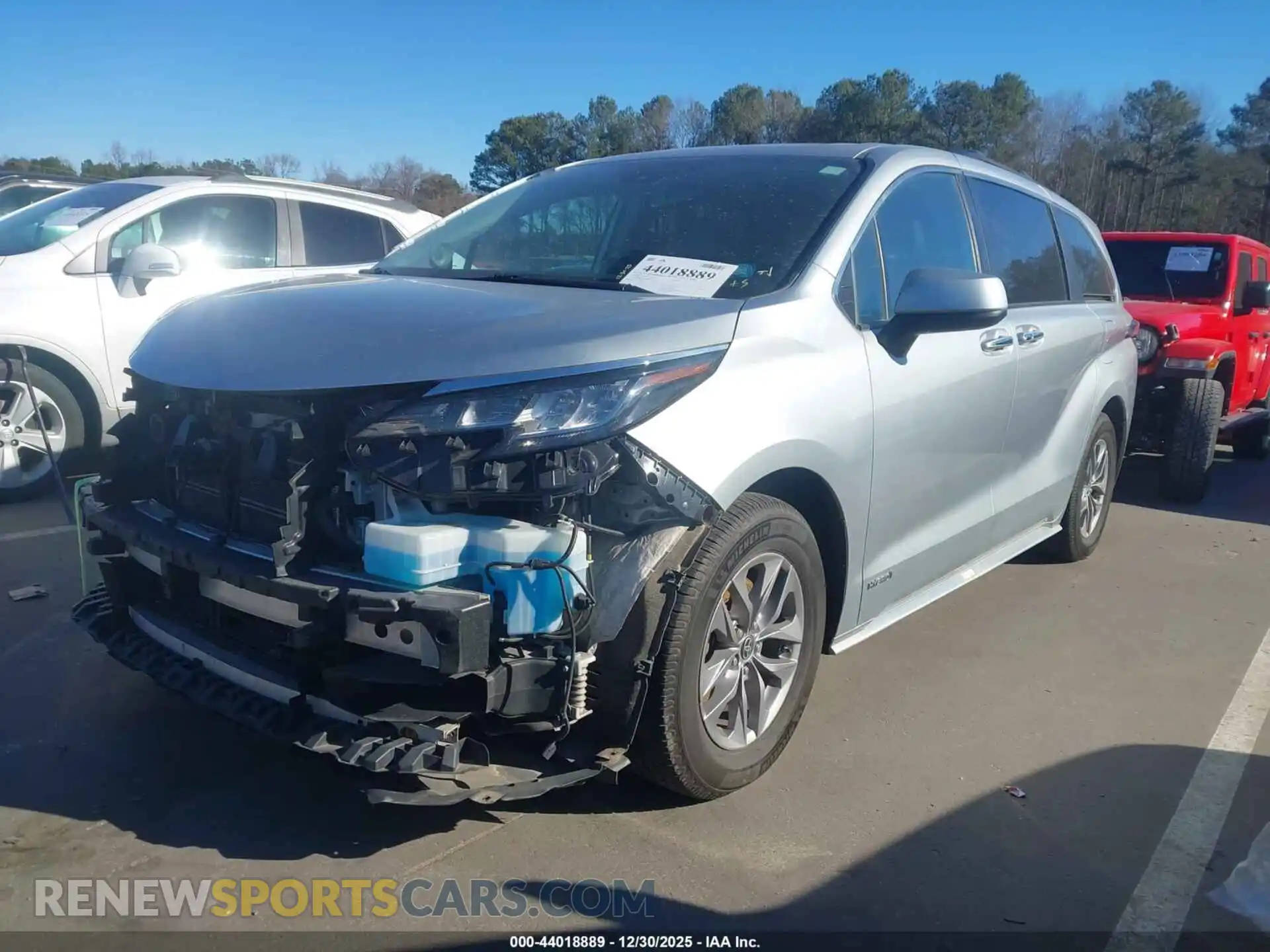 2 Photograph of a damaged car 5TDJSKFC5MS009341 TOYOTA SIENNA 2021