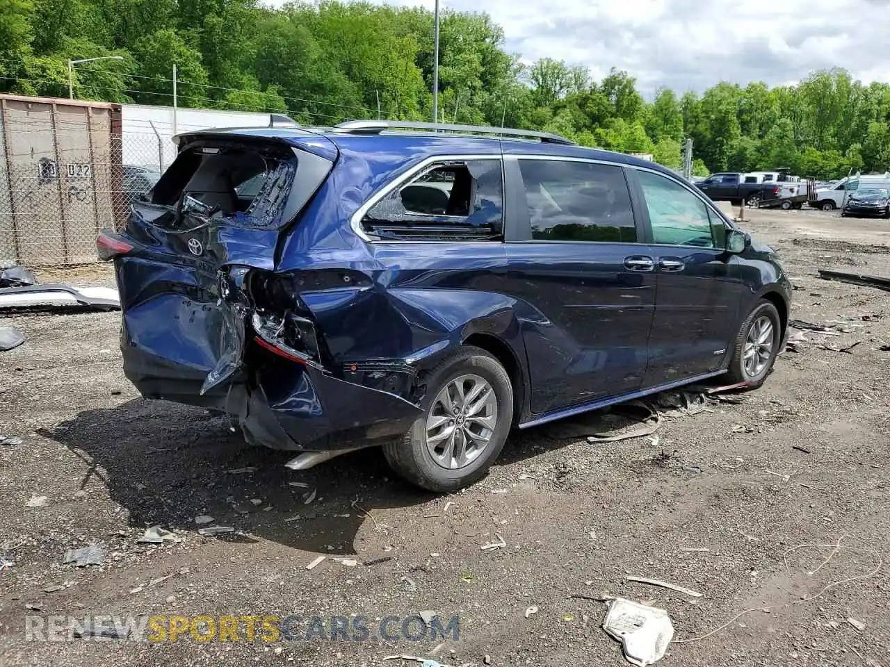 3 Photograph of a damaged car 5TDJSKFCXMS004264 TOYOTA SIENNA 2021