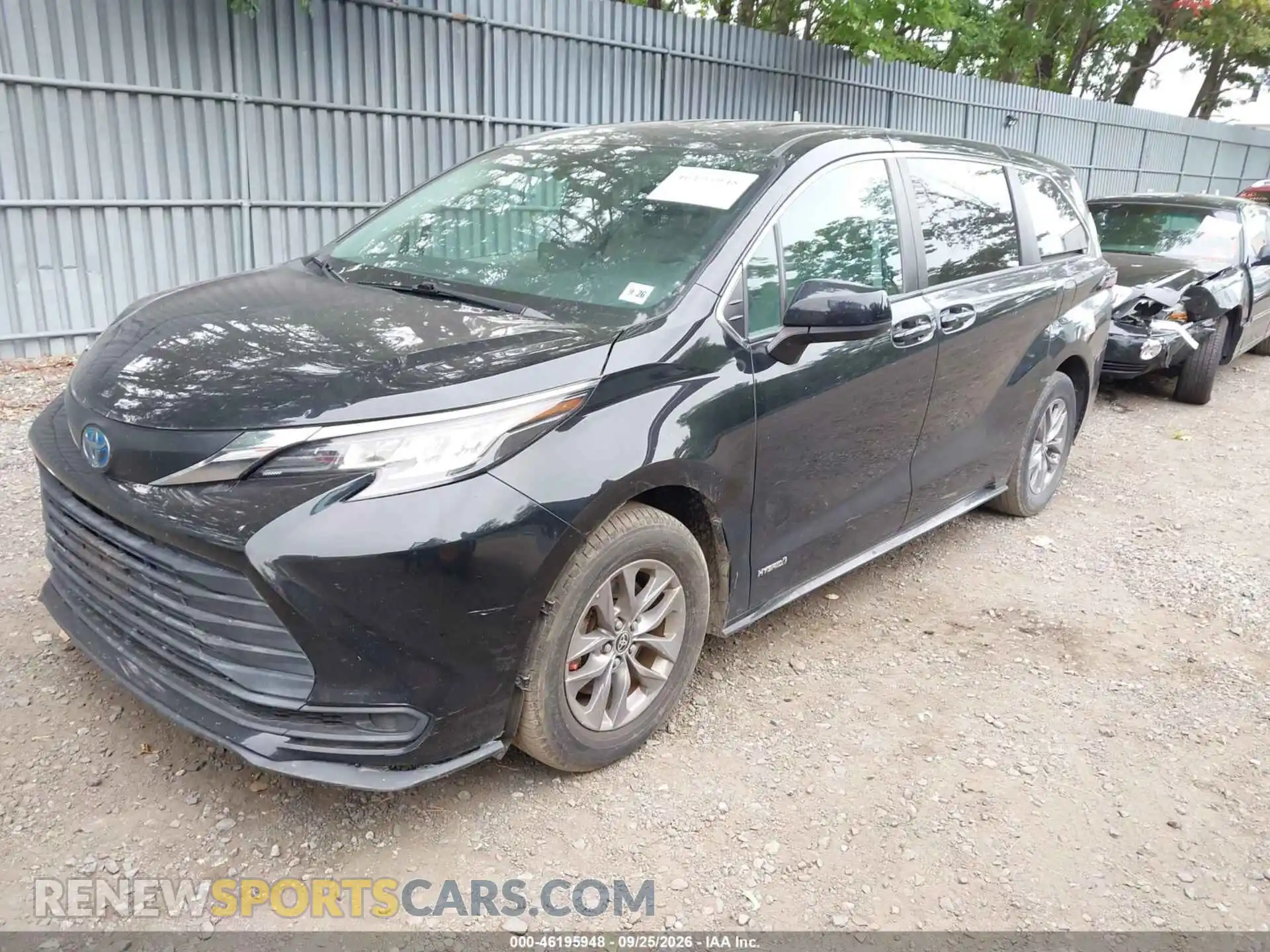 2 Фотография поврежденного автомобиля 5TDKRKEC0MS049280 TOYOTA SIENNA 2021