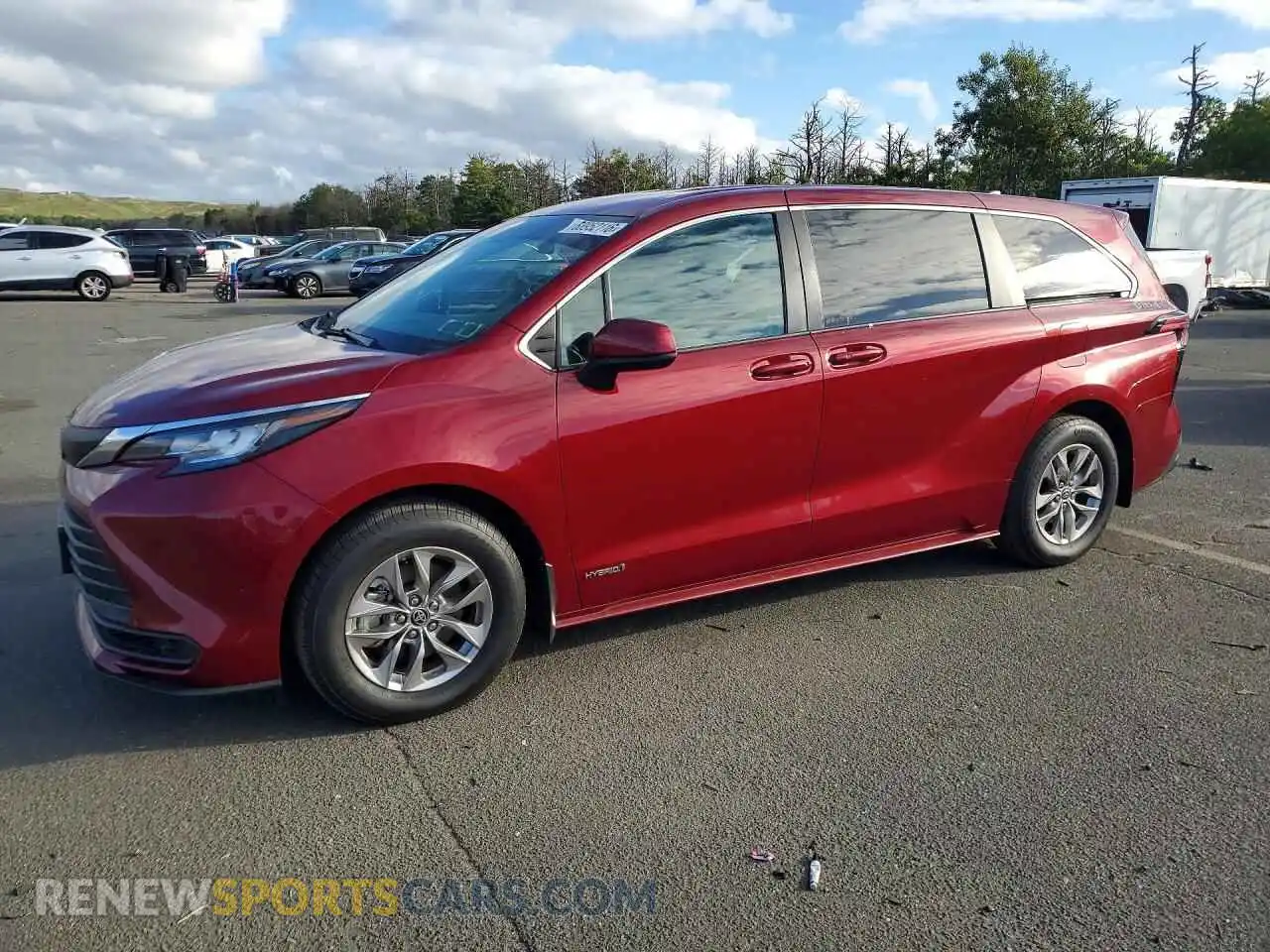 1 Photograph of a damaged car 5TDKRKEC2MS018693 TOYOTA SIENNA 2021