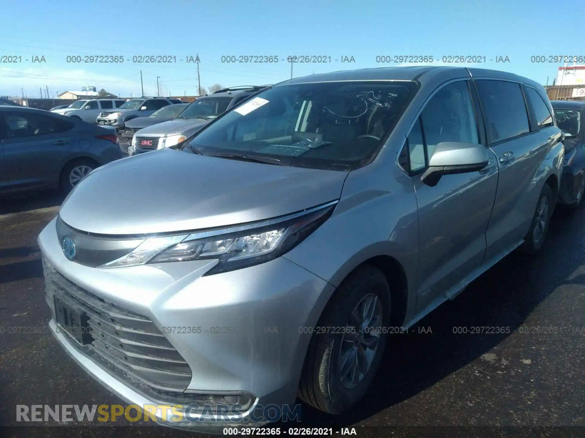 2 Photograph of a damaged car 5TDKRKEC4MS017075 TOYOTA SIENNA 2021