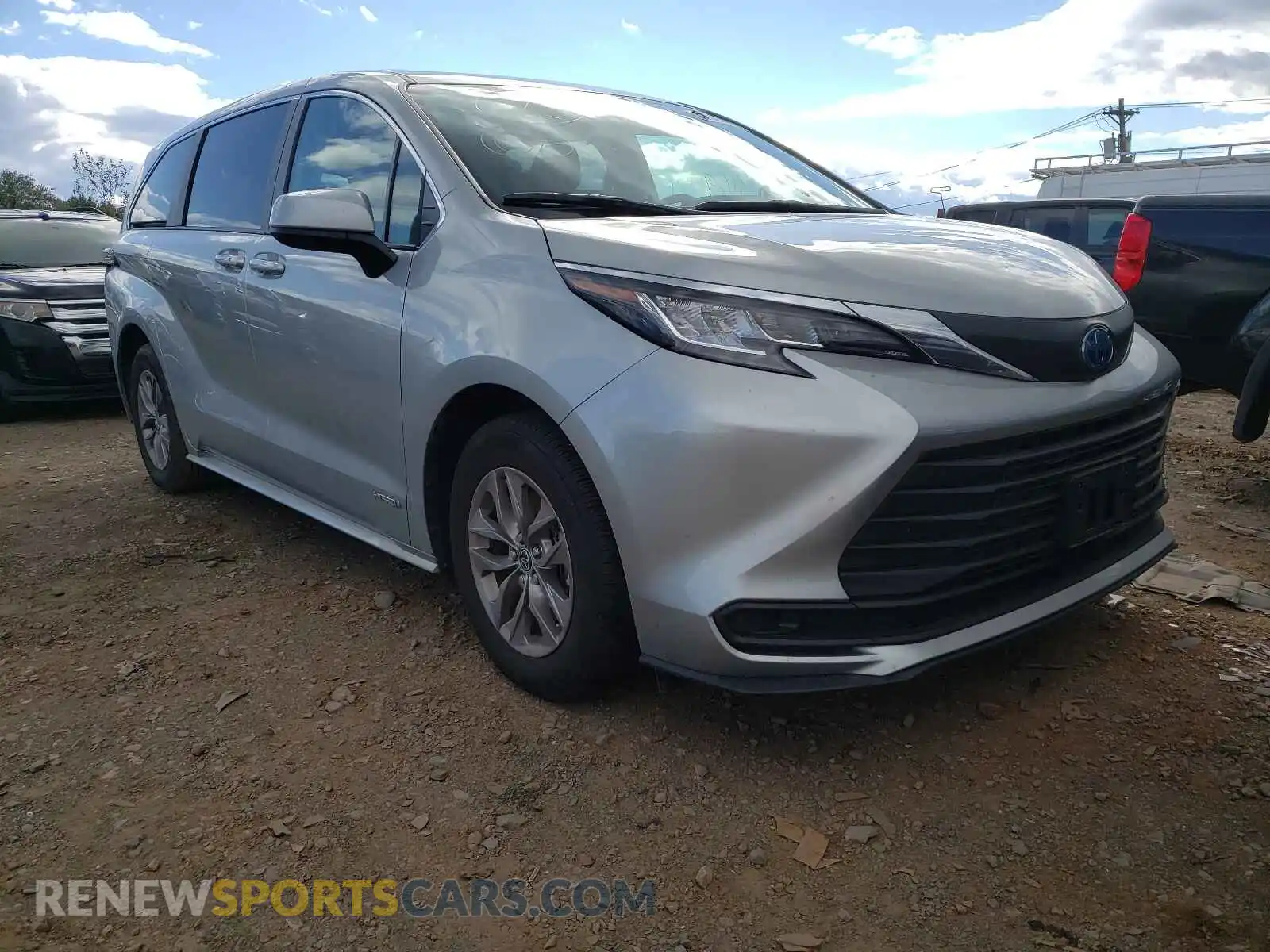 1 Photograph of a damaged car 5TDKRKEC7MS023906 TOYOTA SIENNA 2021