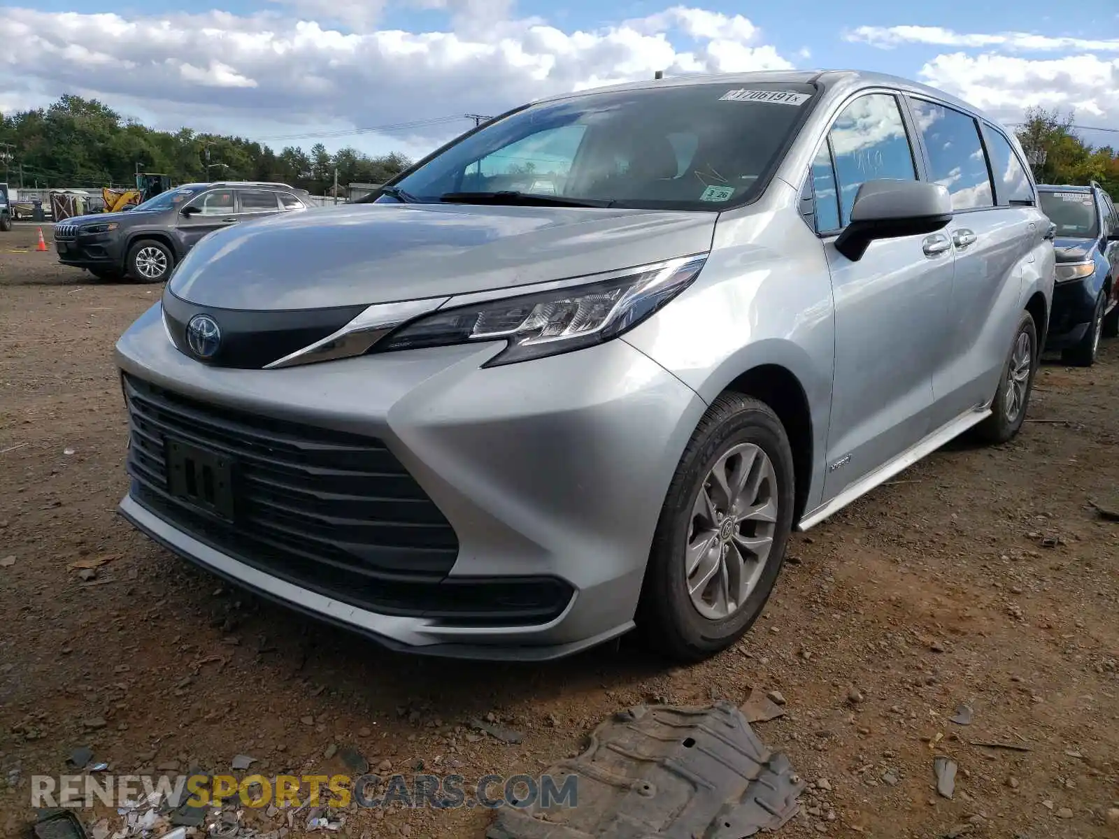 2 Photograph of a damaged car 5TDKRKEC7MS023906 TOYOTA SIENNA 2021