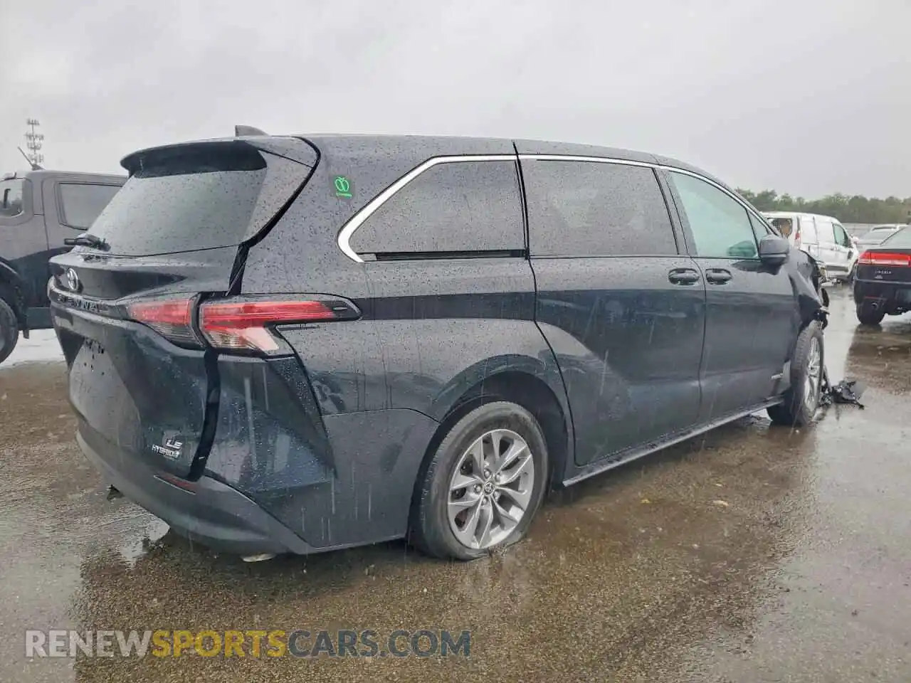 3 fotografías del automóvil dañado 5TDKRKEC9MS047835 TOYOTA SIENNA 2021