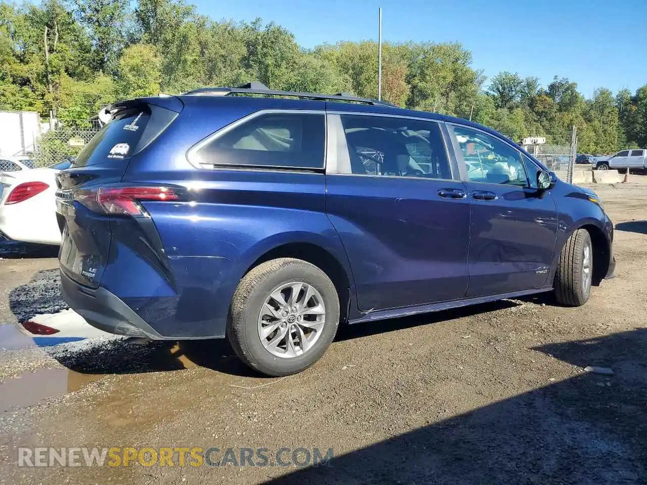 3 fotografías del automóvil dañado 5TDKRKECXMS031675 TOYOTA SIENNA 2021