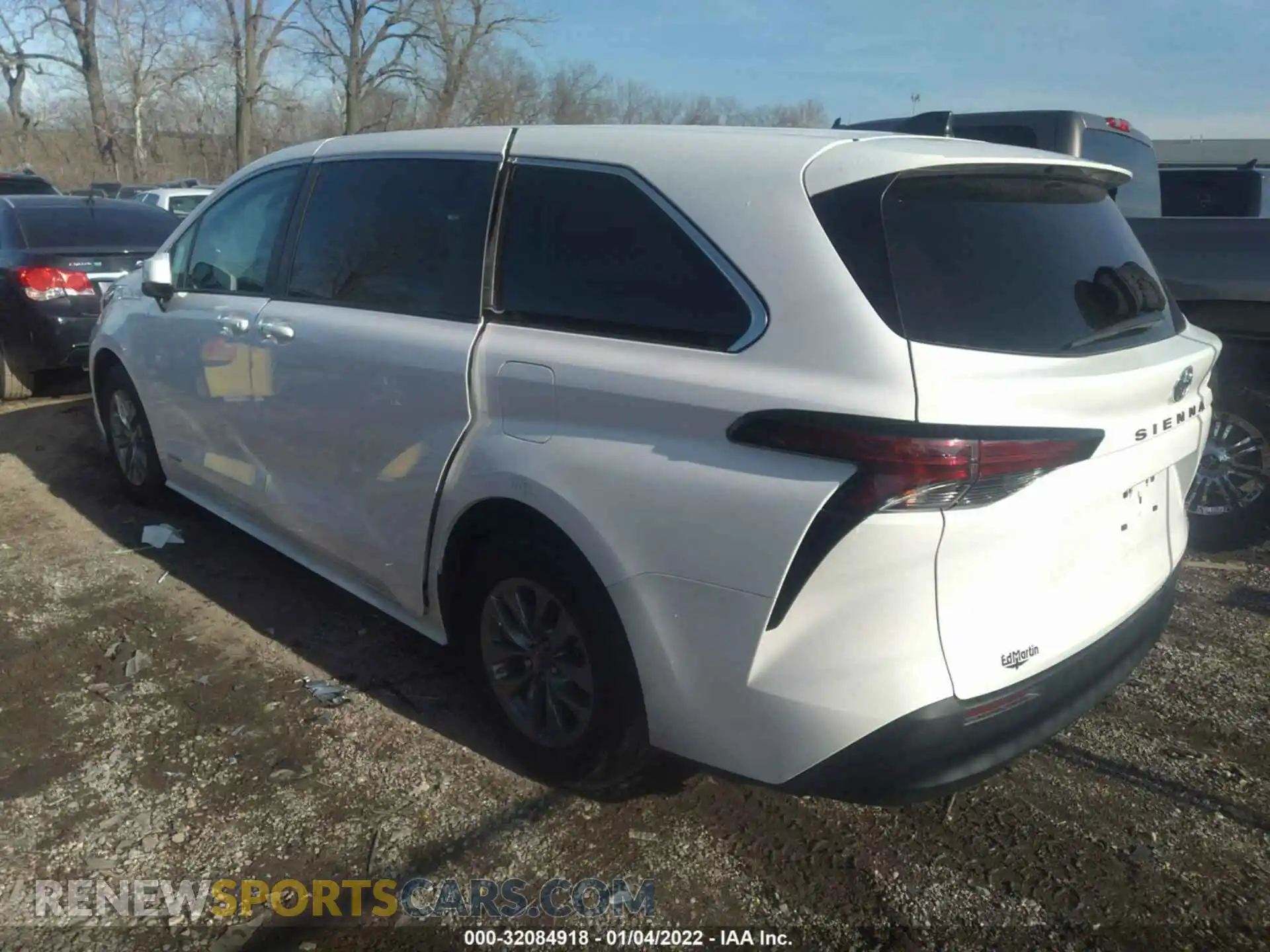 3 fotografías del automóvil dañado 5TDKRKECXMS038271 TOYOTA SIENNA 2021