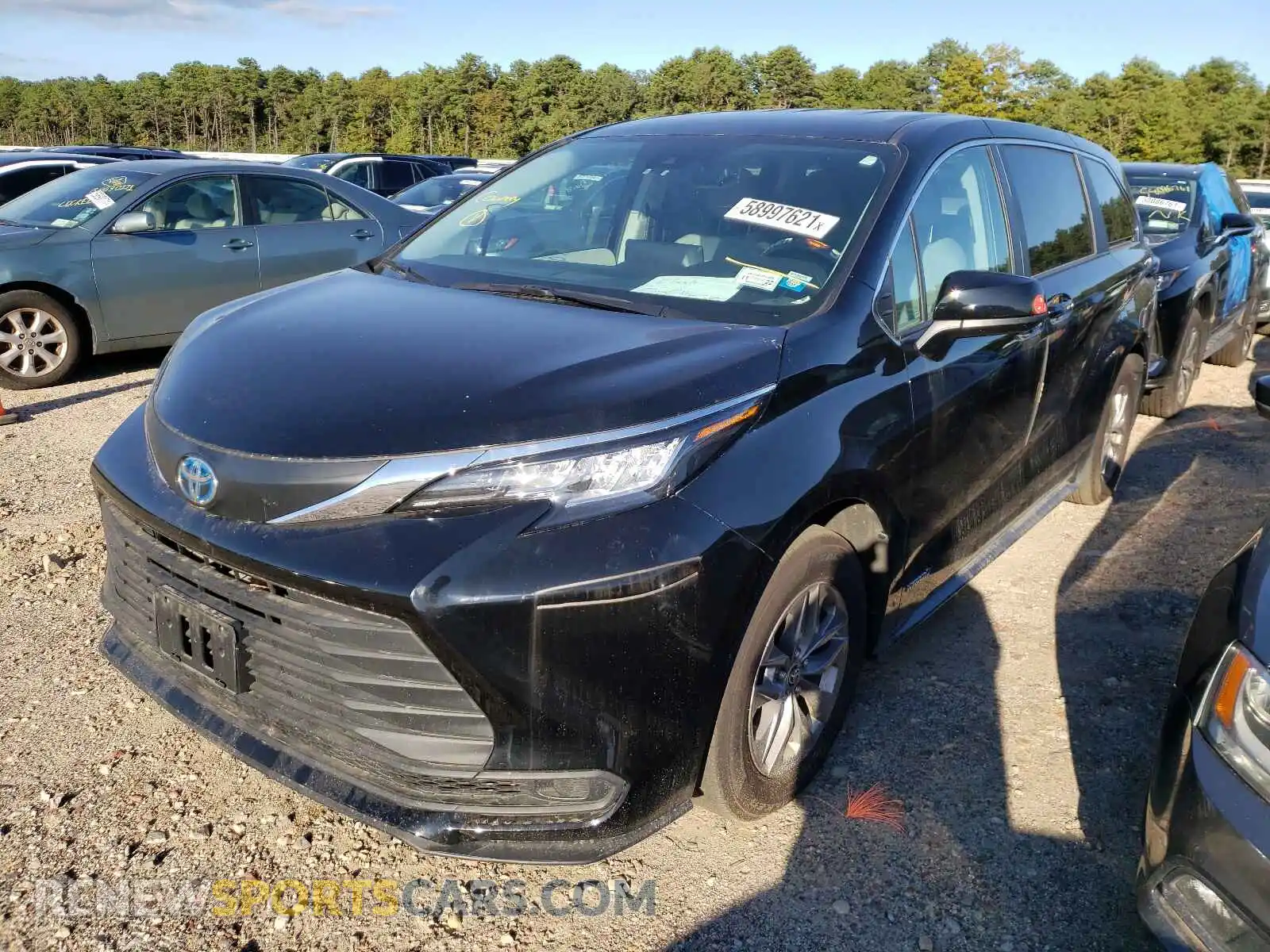 2 fotografías del automóvil dañado 5TDKSKFC1MS003086 TOYOTA SIENNA 2021
