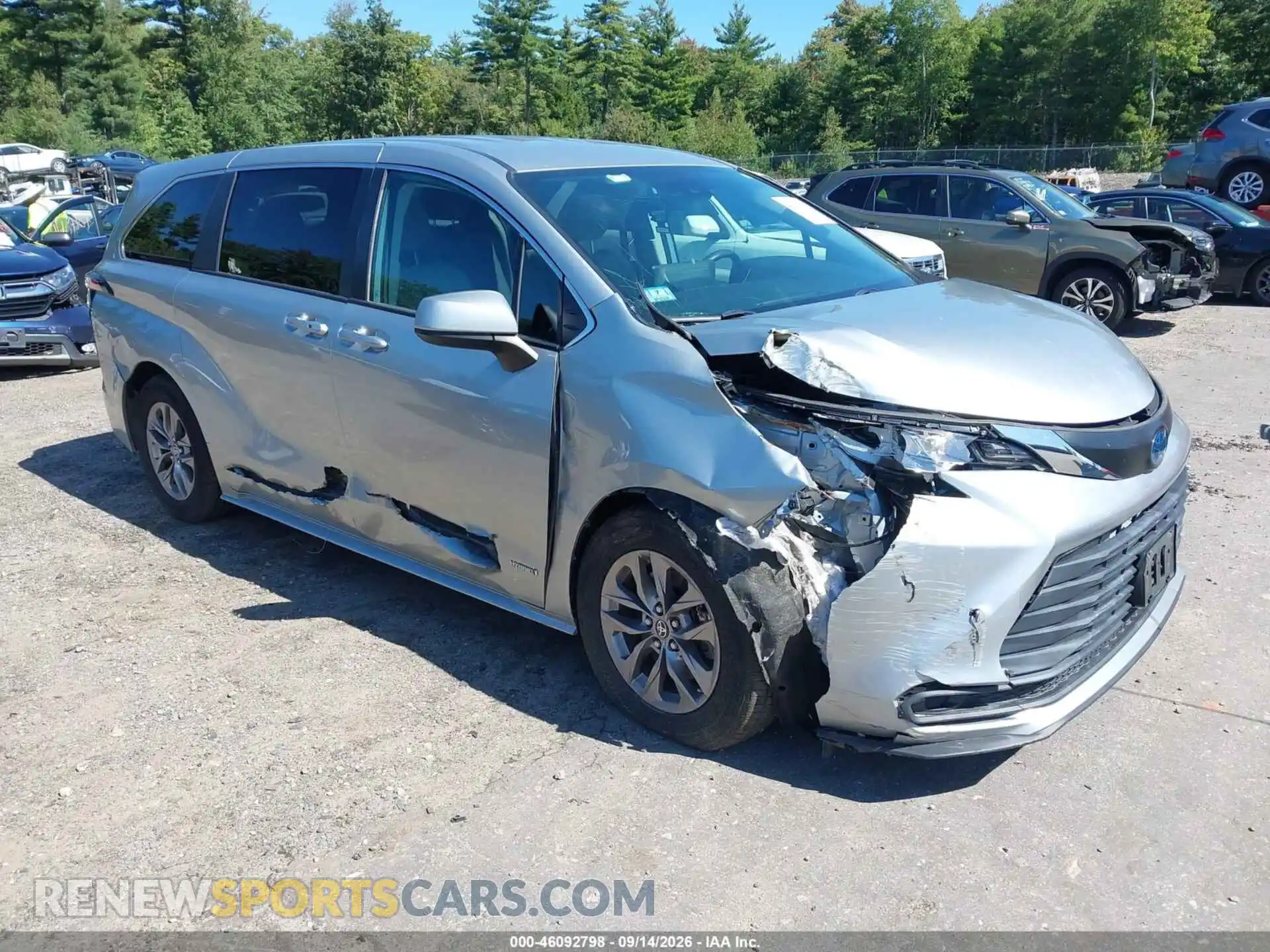 1 Photograph of a damaged car 5TDKSKFC2MS015098 TOYOTA SIENNA 2021