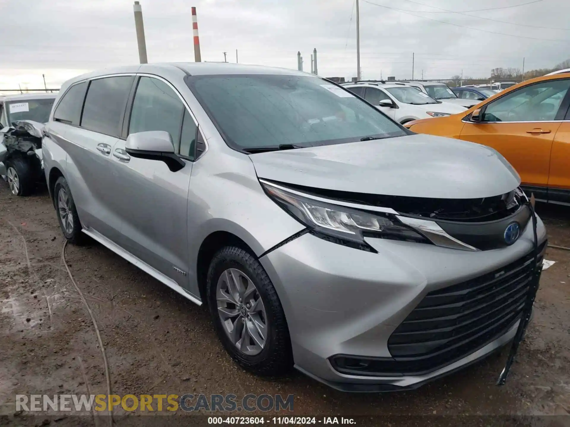1 Photograph of a damaged car 5TDKSKFC7MS021673 TOYOTA SIENNA 2021