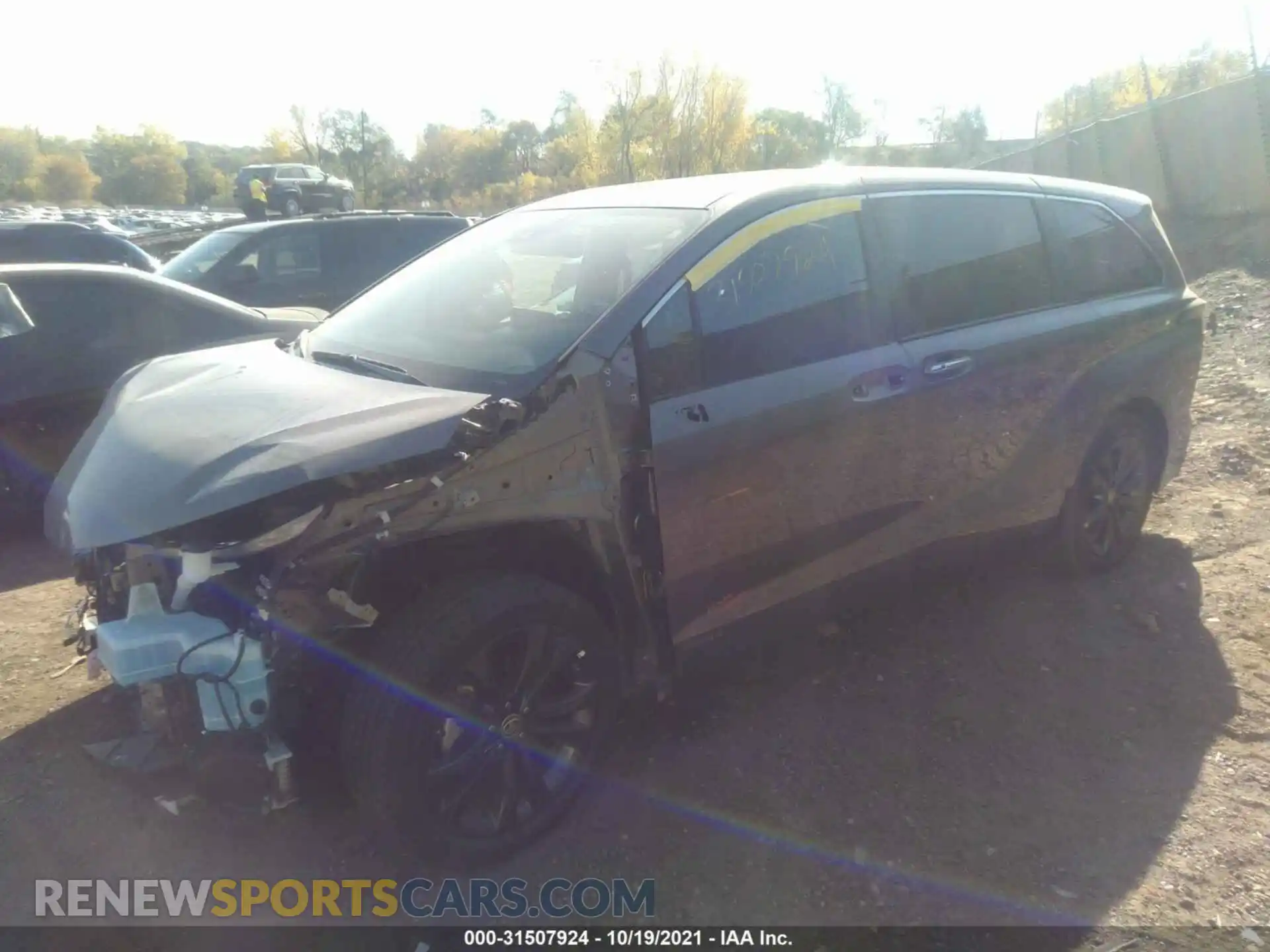 2 Photograph of a damaged car 5TDXRKEC0MS009674 TOYOTA SIENNA 2021