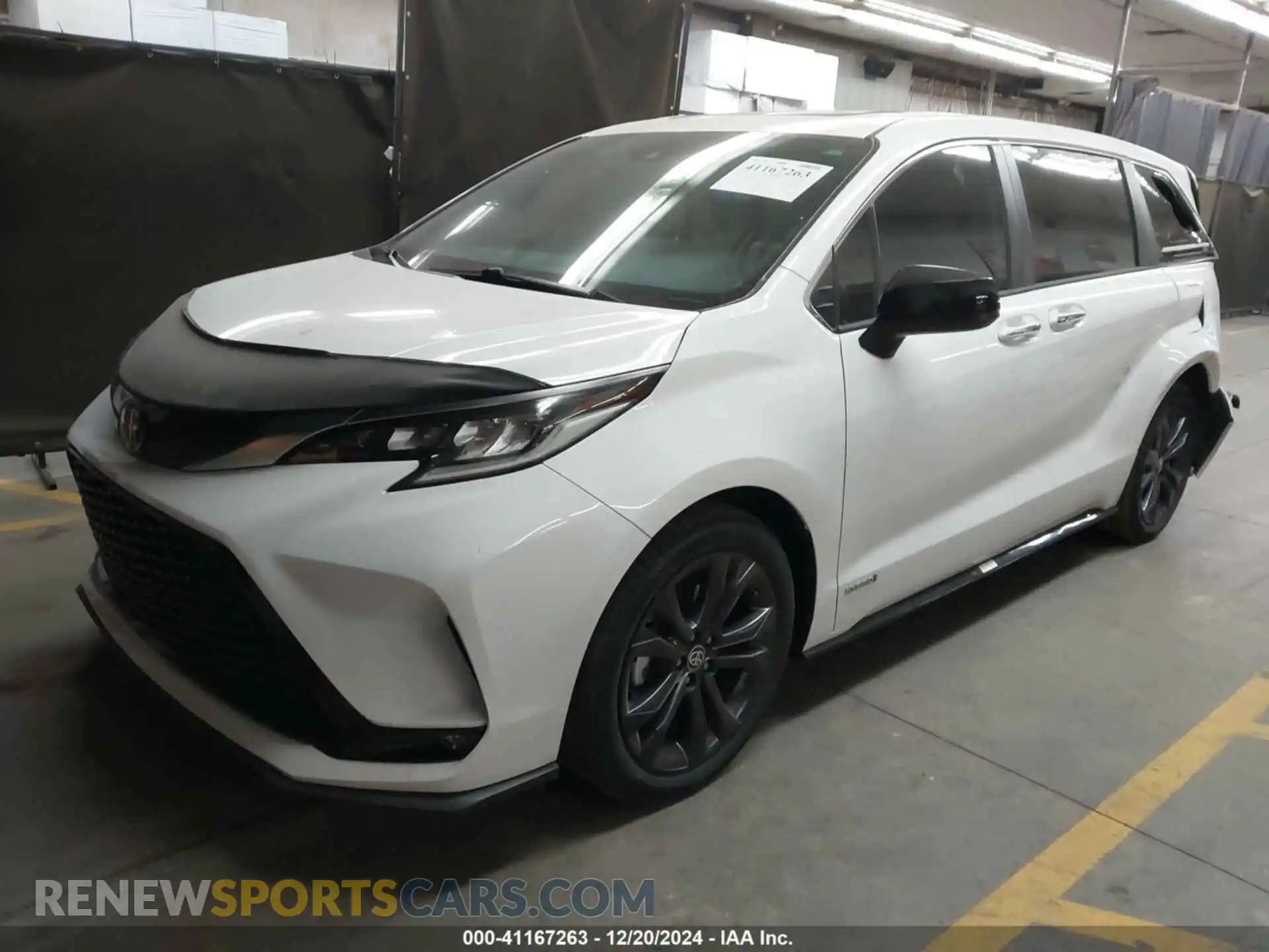 2 Photograph of a damaged car 5TDXRKEC6MS005385 TOYOTA SIENNA 2021