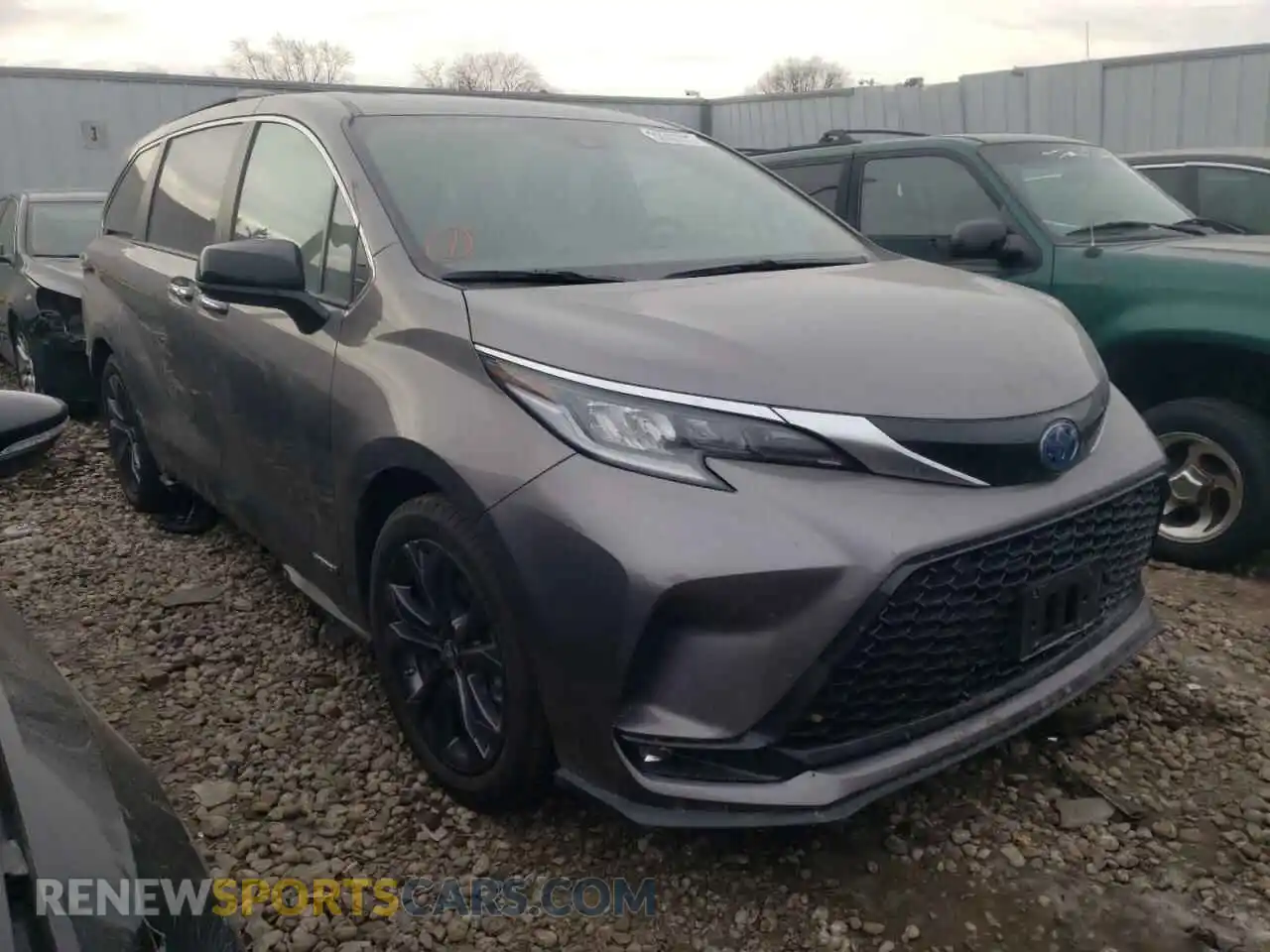 1 Photograph of a damaged car 5TDXRKEC7MS040517 TOYOTA SIENNA 2021