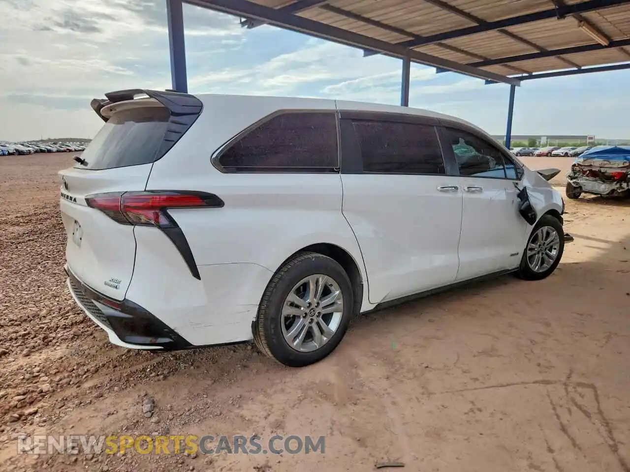 3 Photograph of a damaged car 5TDXSKFC0MS032259 TOYOTA SIENNA 2021