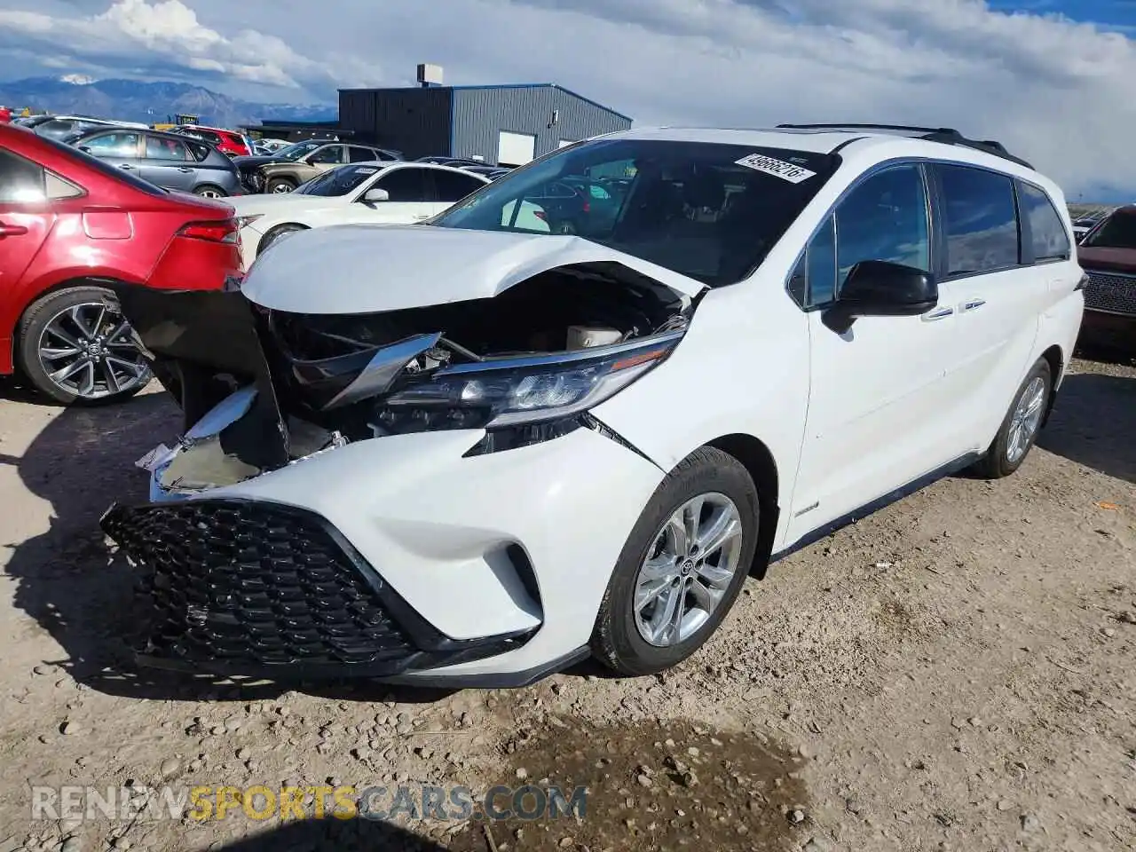 1 Фотография поврежденного автомобиля 5TDXSKFC4MS034872 TOYOTA SIENNA 2021