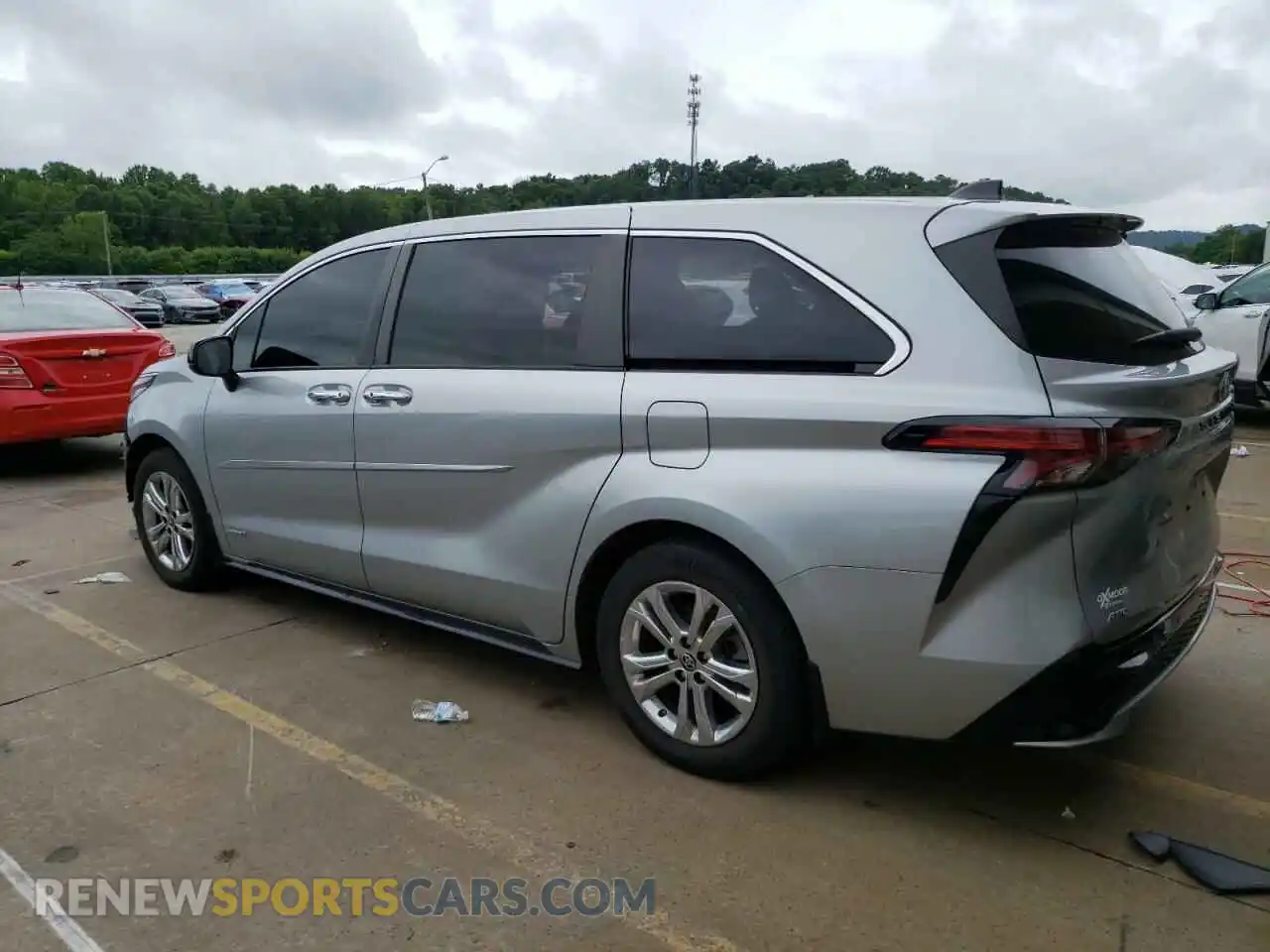 2 Photograph of a damaged car 5TDXSKFC5MS013285 TOYOTA SIENNA 2021