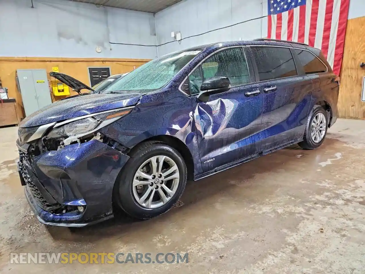 1 Photograph of a damaged car 5TDXSKFC6MS014946 TOYOTA SIENNA 2021