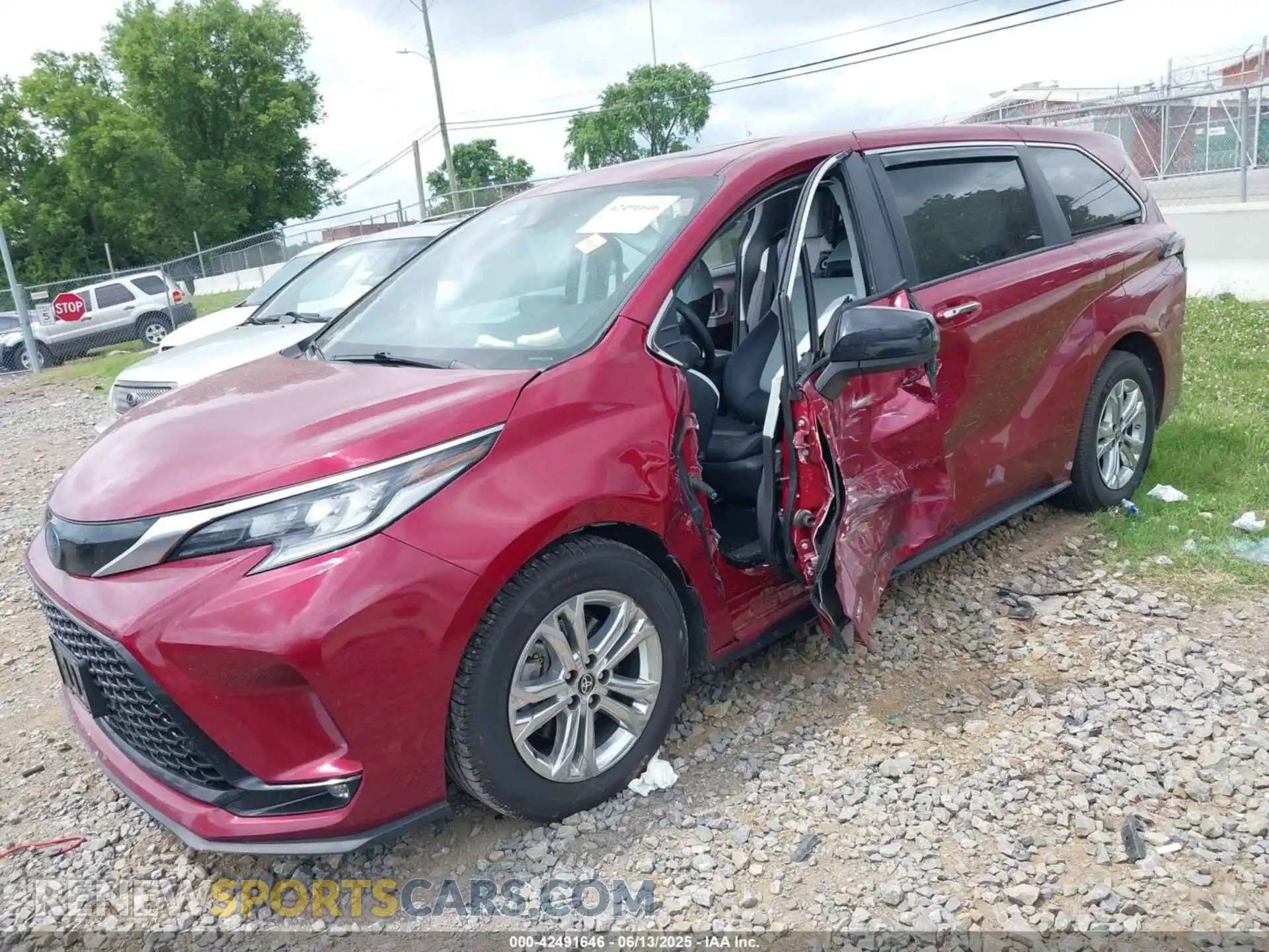 2 Photograph of a damaged car 5TDXSKFC7MS006760 TOYOTA SIENNA 2021