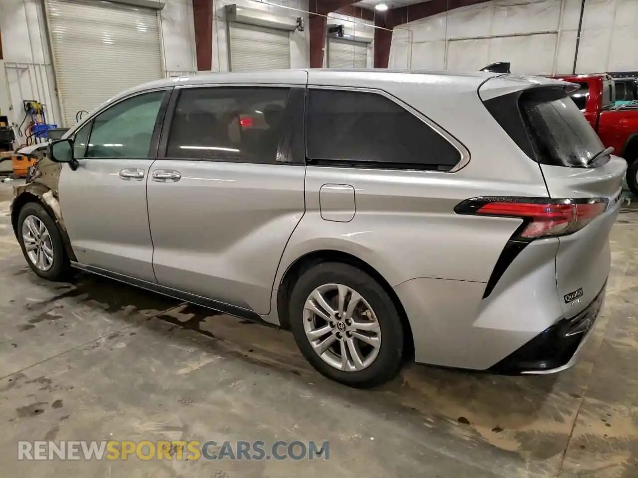 2 Photograph of a damaged car 5TDXSKFCXMS001357 TOYOTA SIENNA 2021
