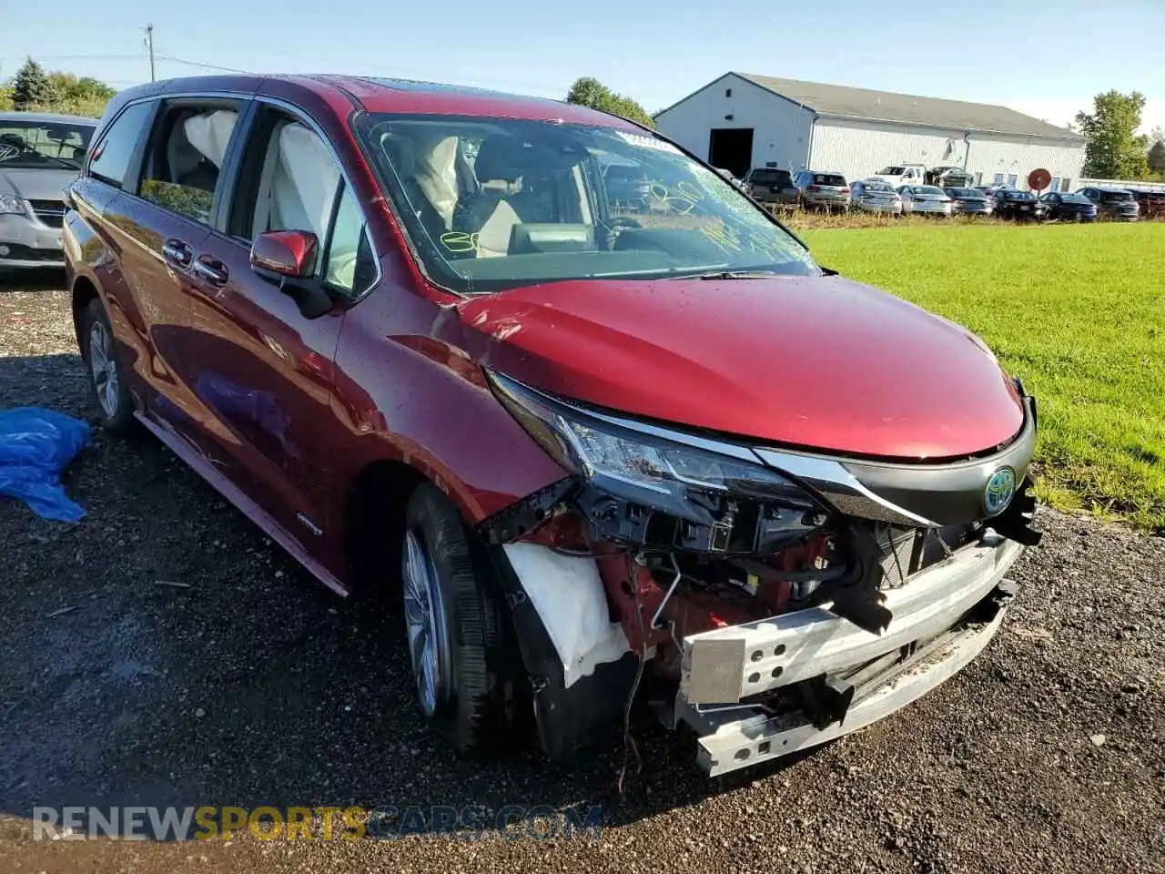 1 Фотография поврежденного автомобиля 5TDYRKEC0MS068860 TOYOTA SIENNA 2021